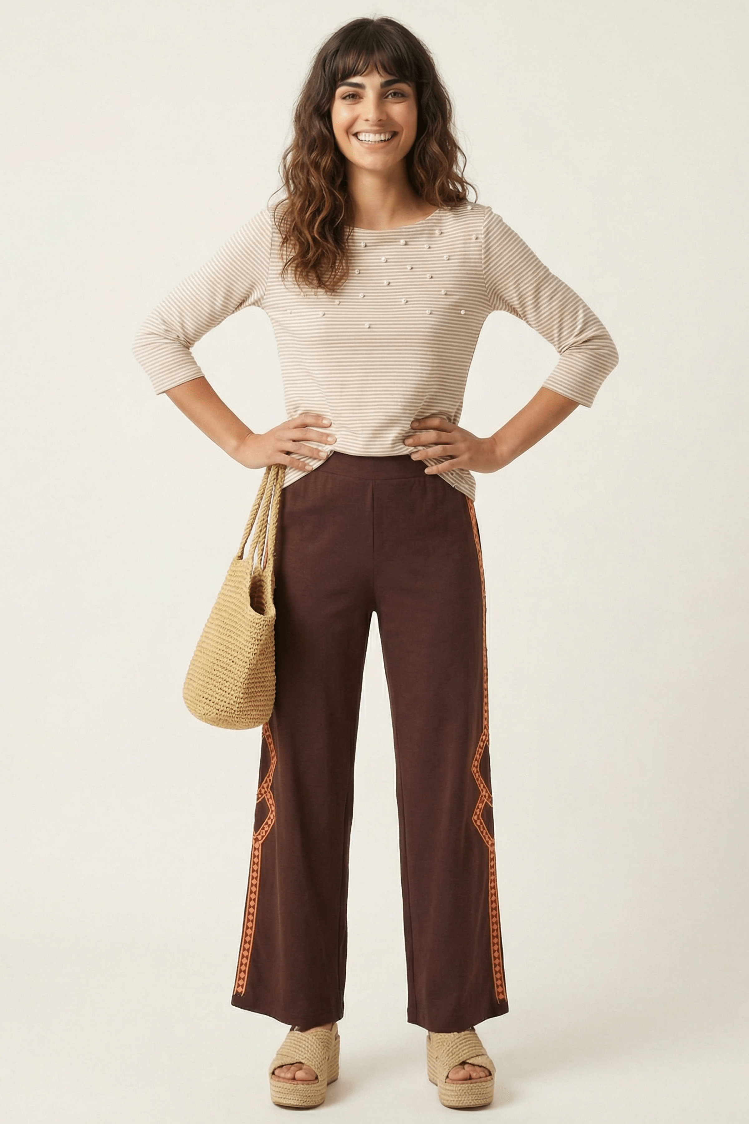 Camiseta rayas beige detalle perlas en delantero Lolitas&L - lolitasyl.com