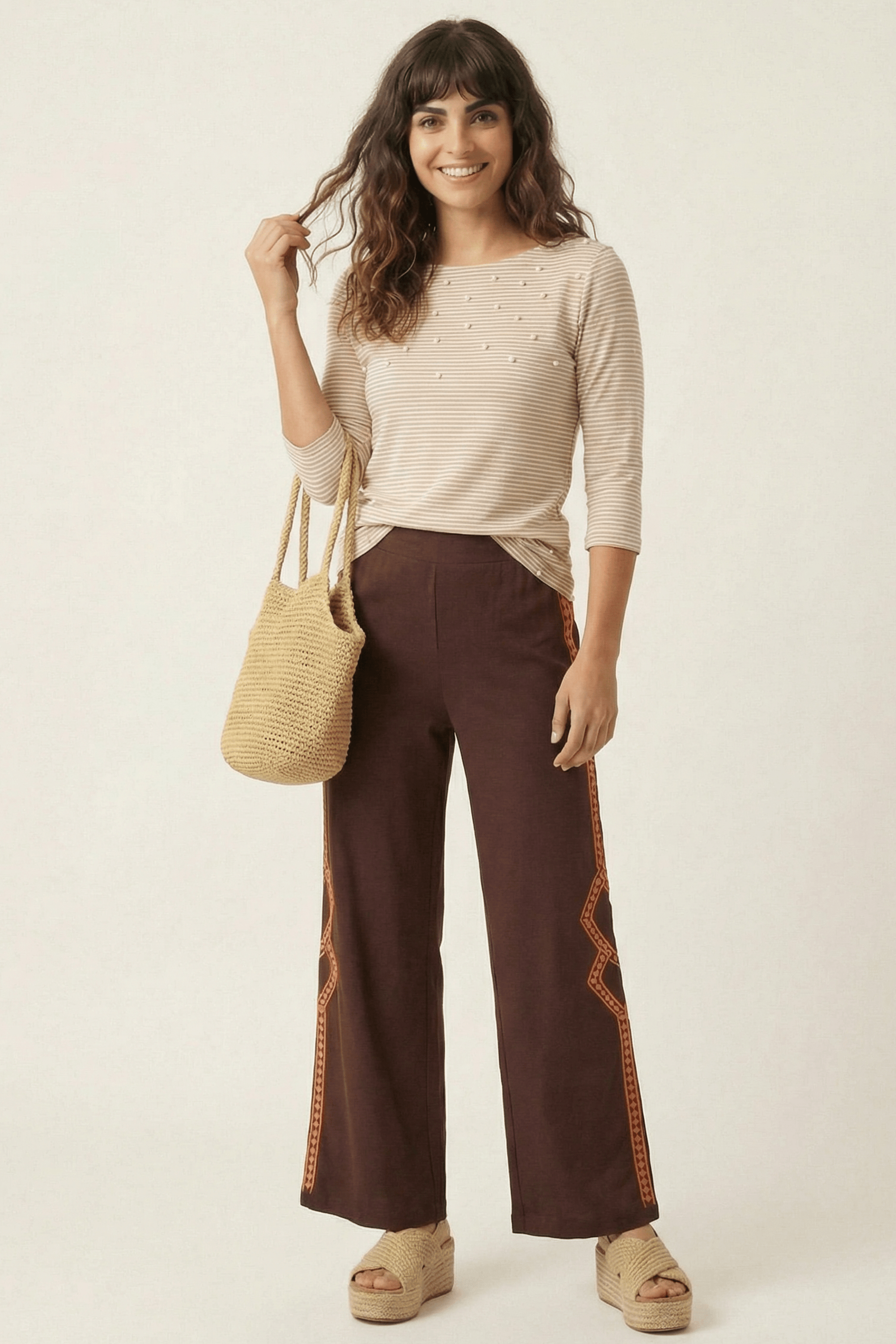 Camiseta rayas beige detalle perlas en delantero Lolitas&L - lolitasyl.com