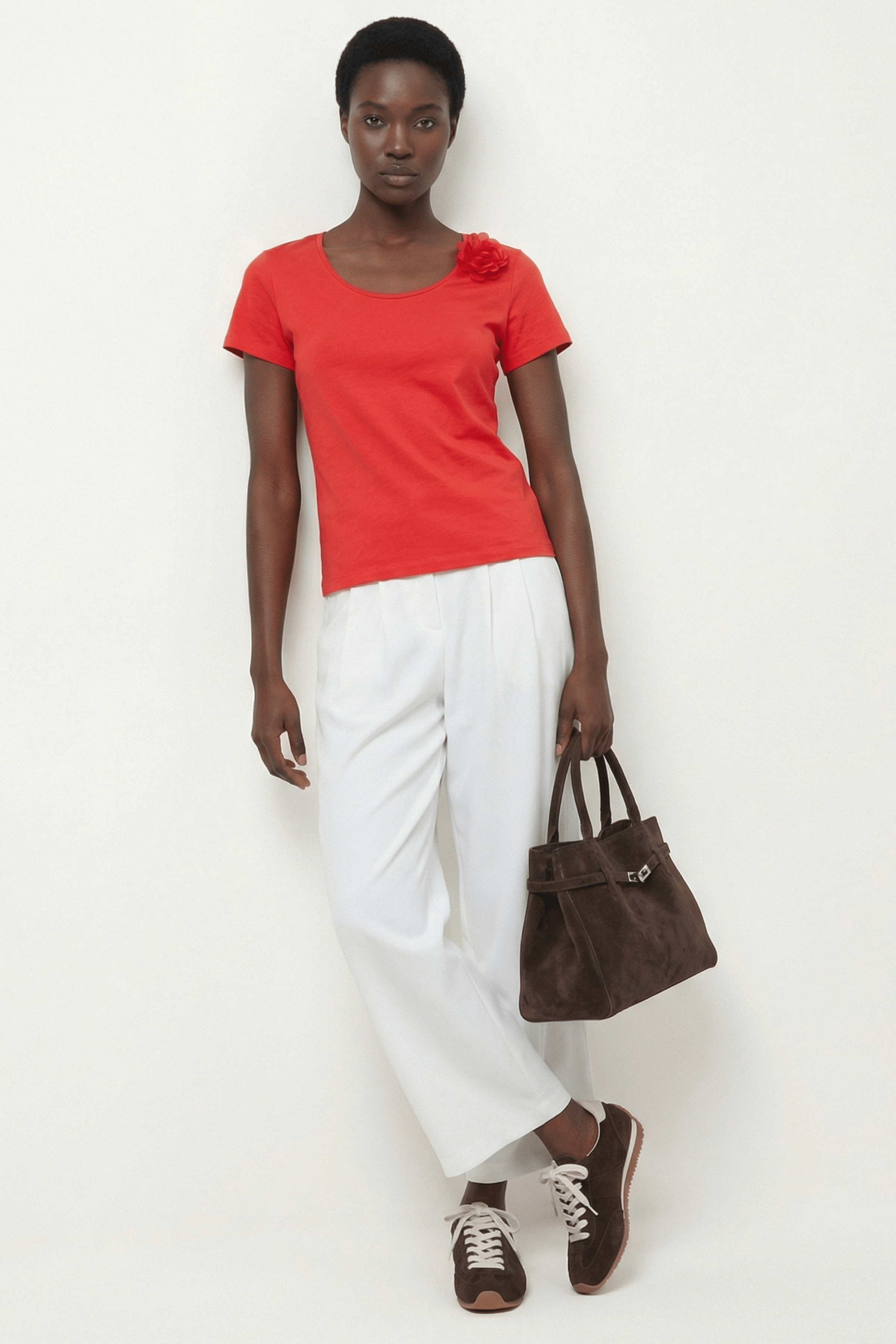 Camiseta roja escote redondo con flor Lolitas&L - lolitasyl.com