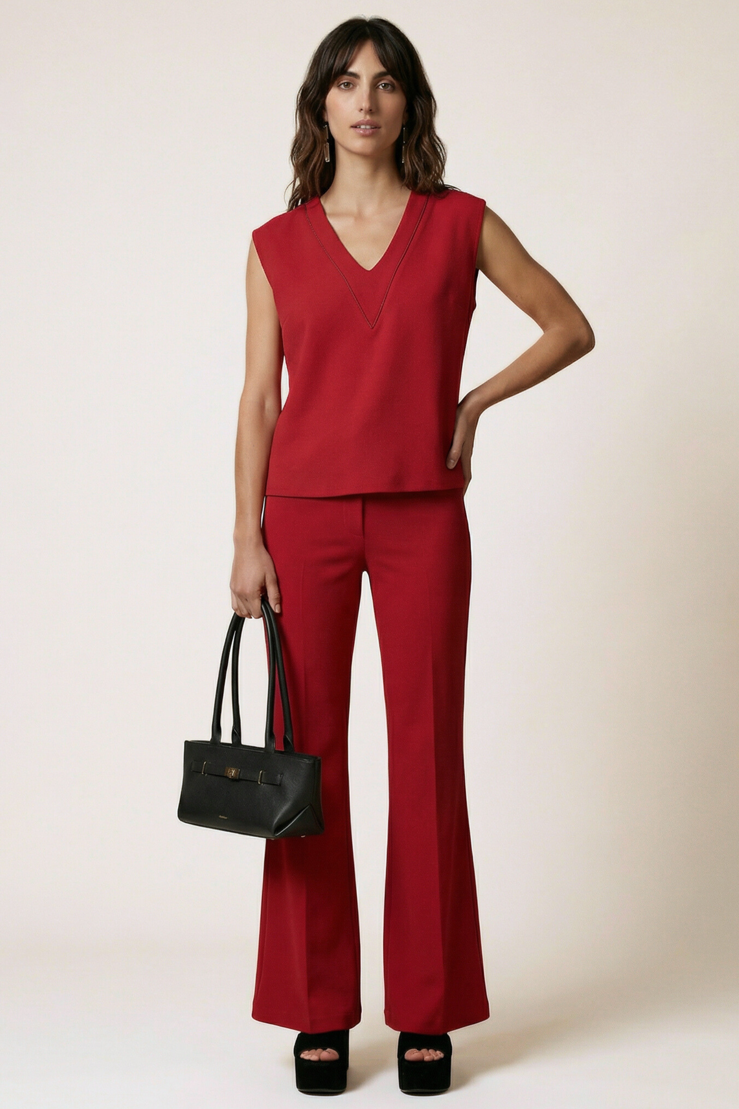 Camiseta roja escote uve sin mangas Lolitas&L