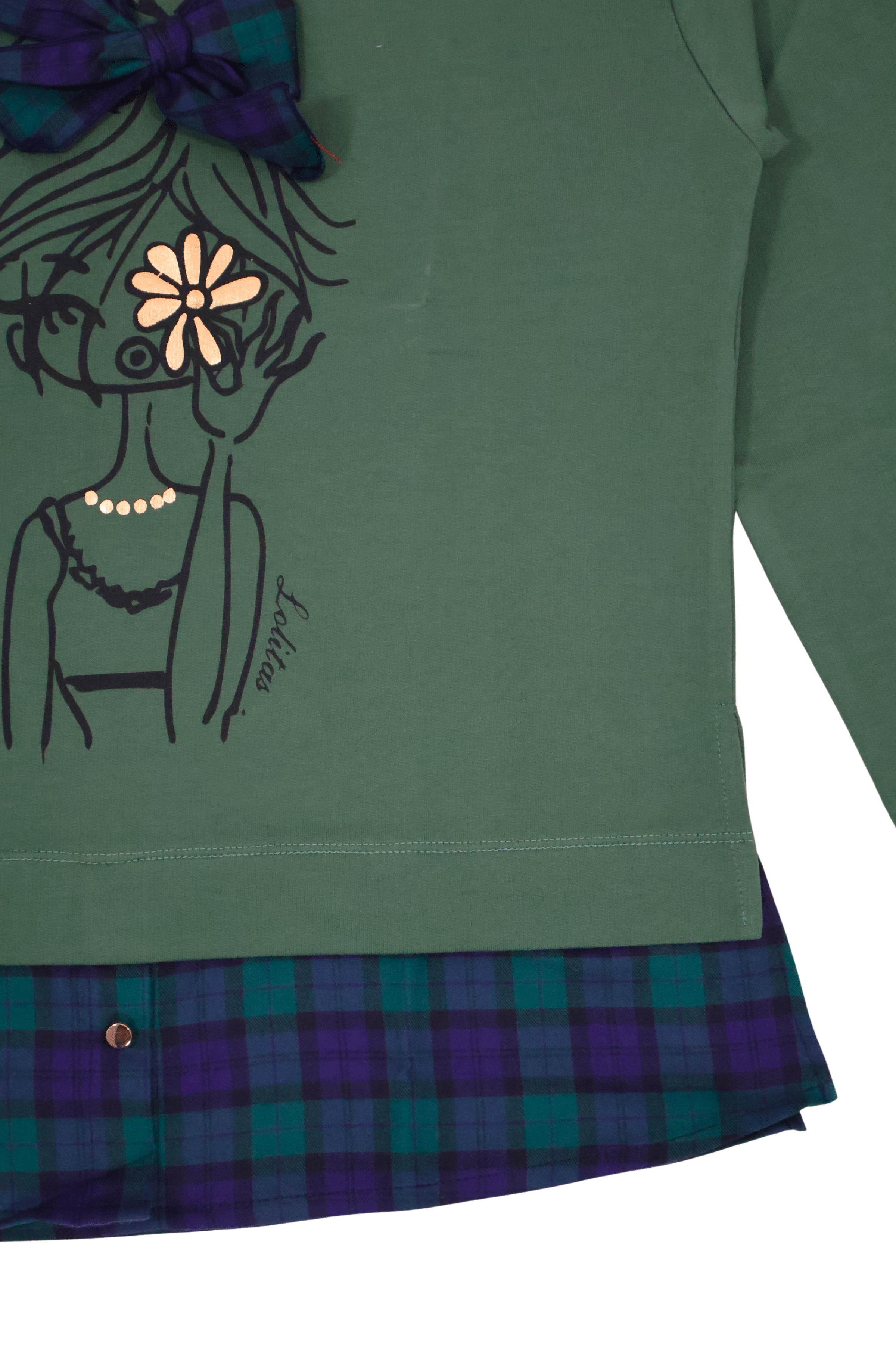 Camiseta verde con estampado muñeca y lazo cuadro escoces Lolitas&L - lolitasyl.com