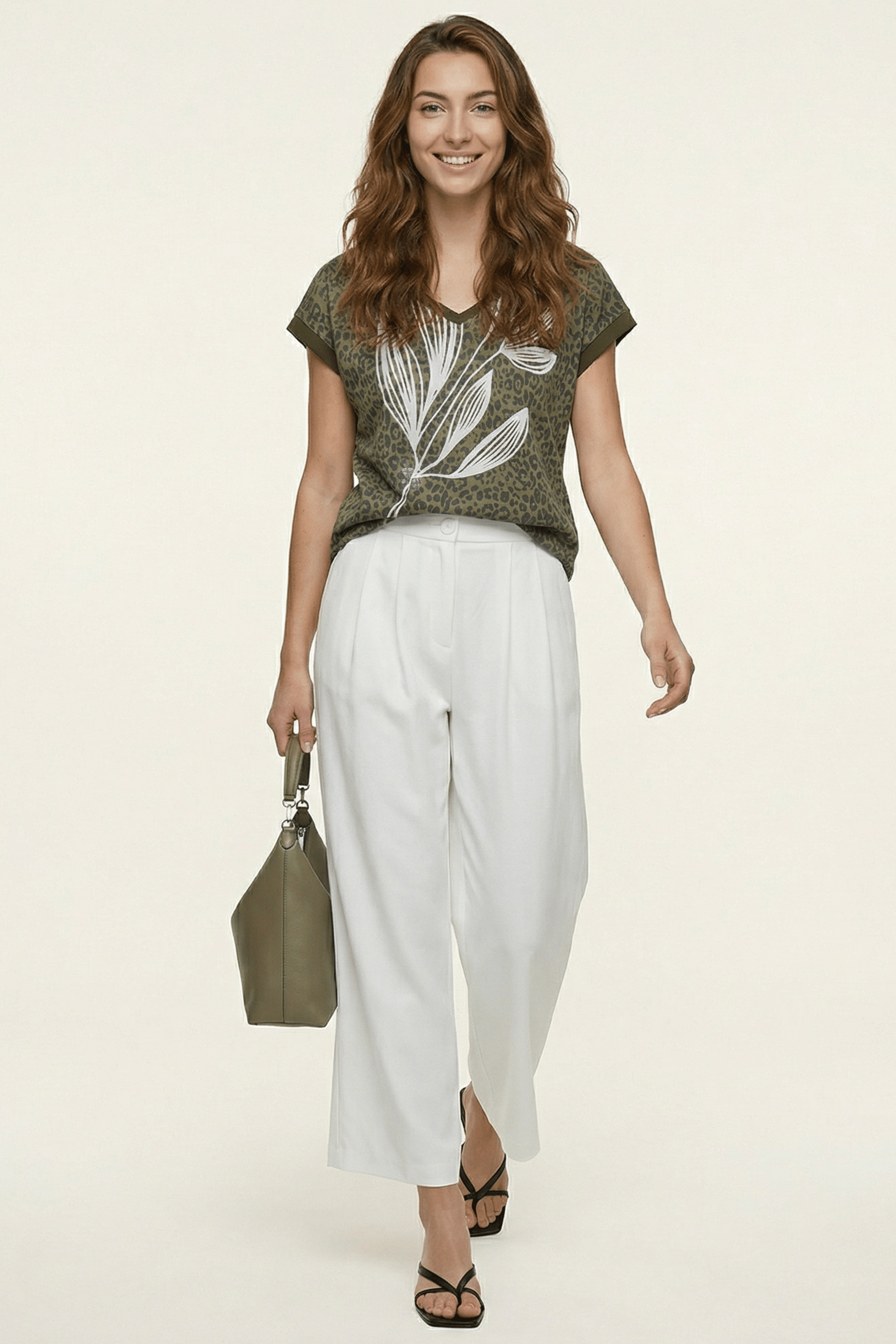 Camiseta verde militar estampado animal print Lolitas&L - lolitasyl.com