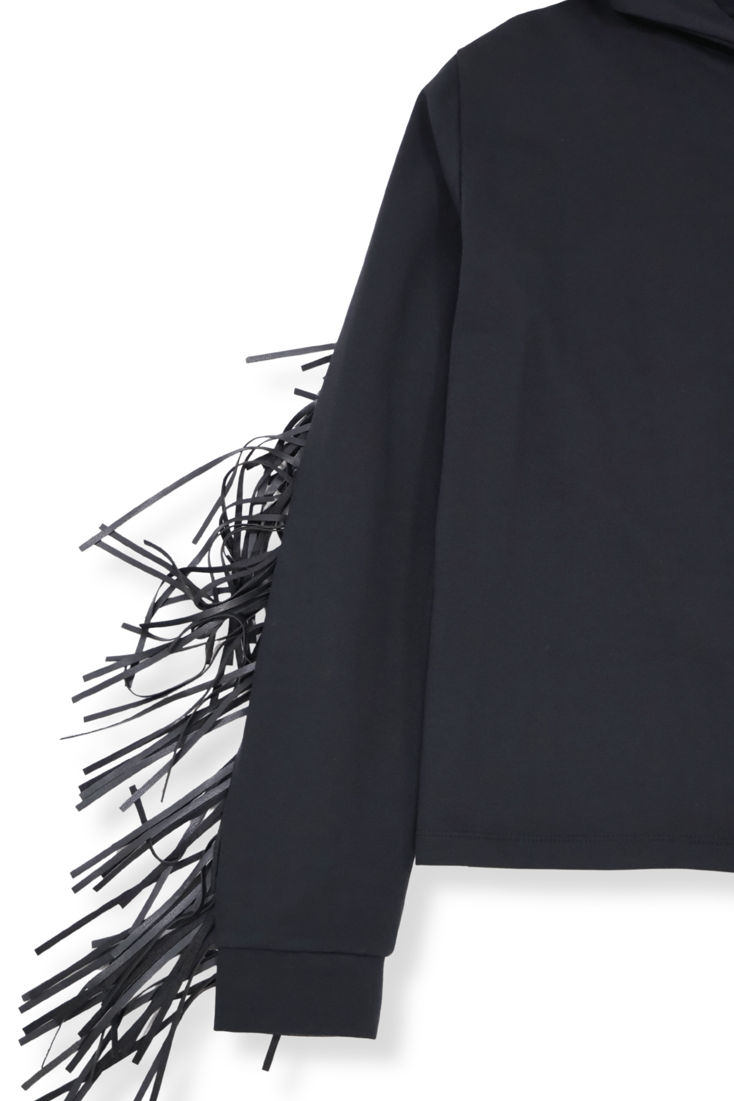 Cazadora algodon negra con flecos polipiel y capucha Lolitas&L - lolitasyl.com