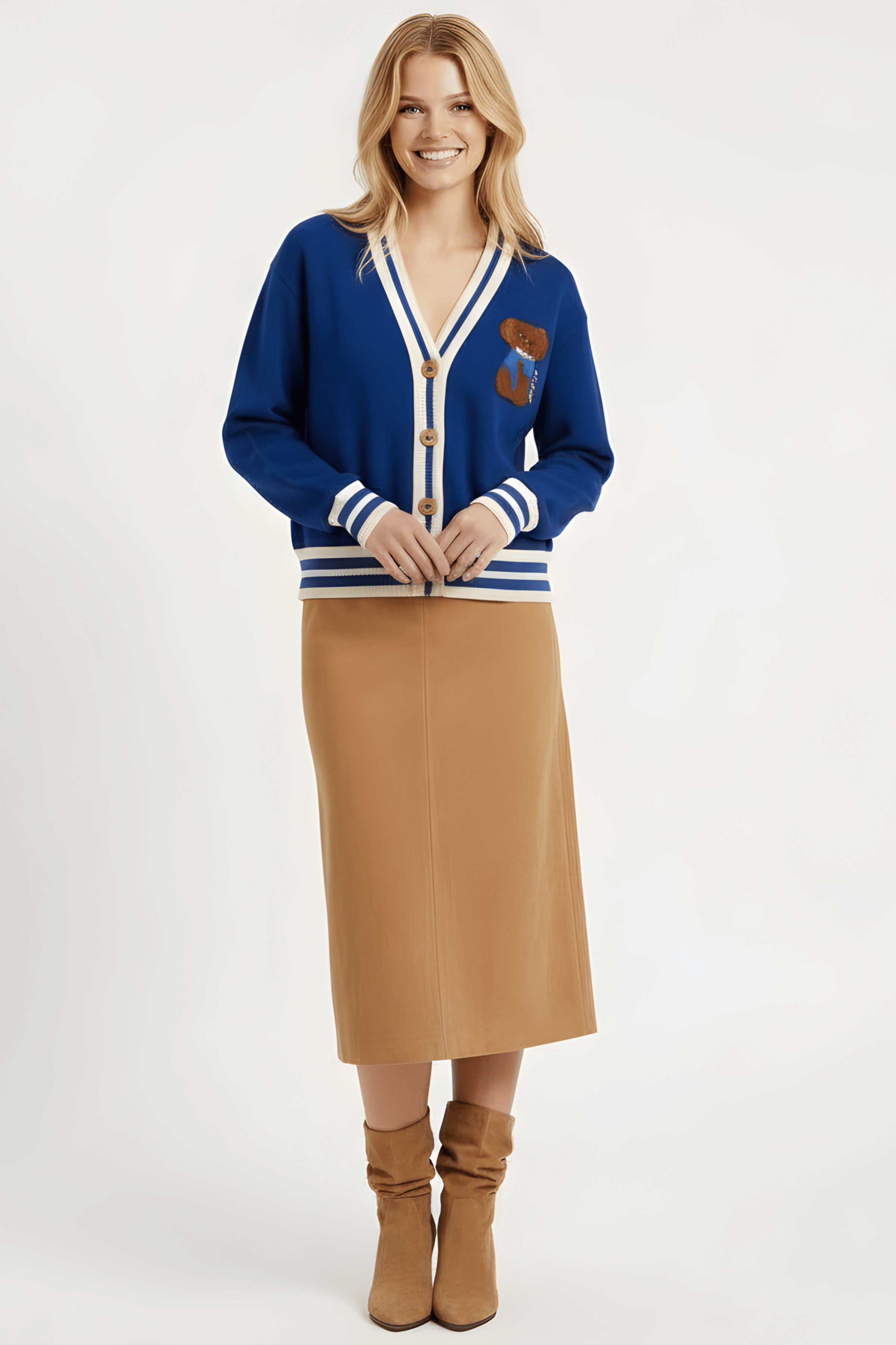 Chaqueta azul punto con elasticos y bordado Lolitas&L - lolitasyl.com