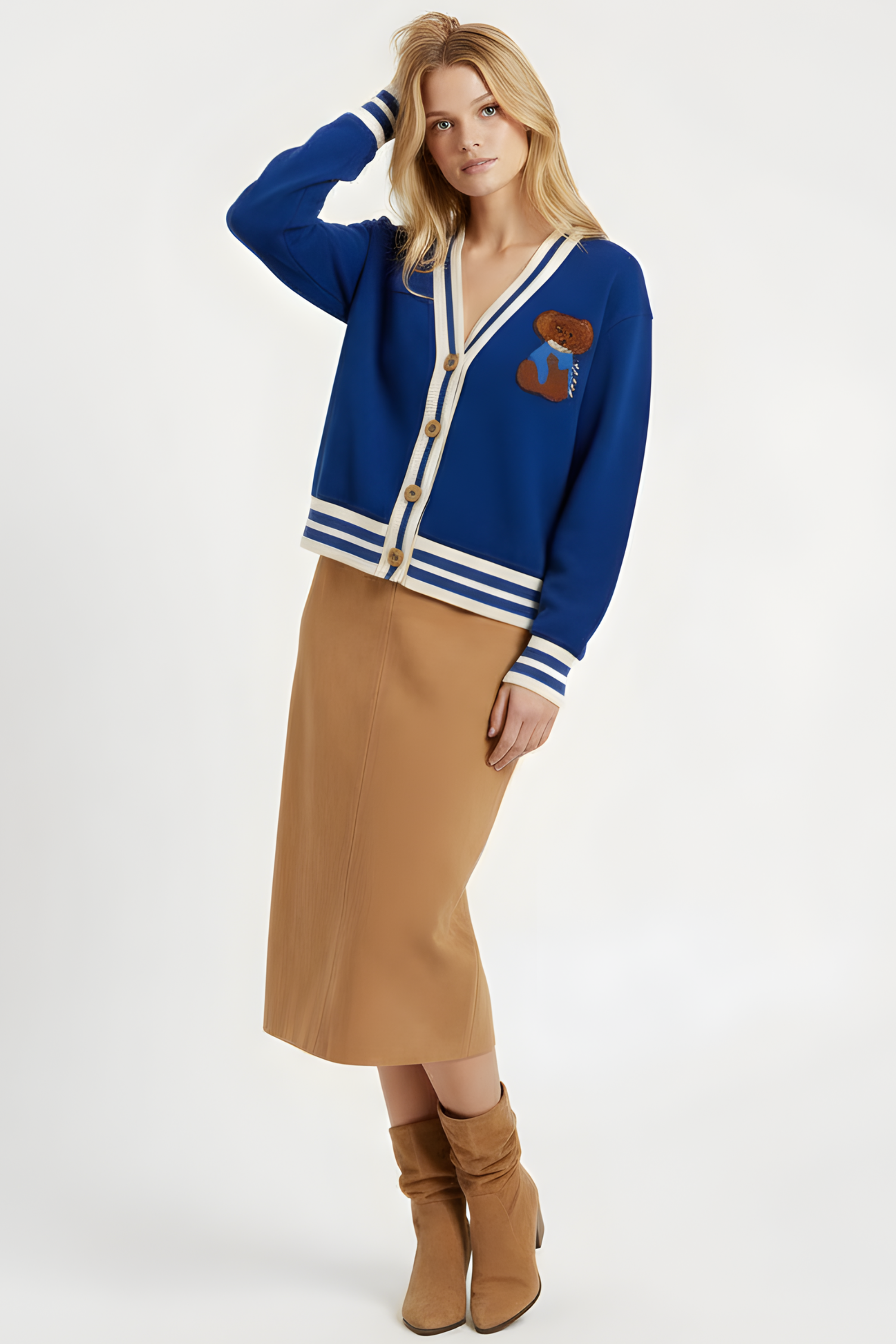 Chaqueta azul punto con elasticos y bordado Lolitas&L