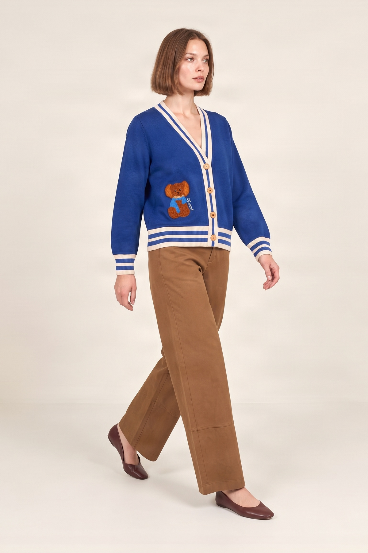 Chaqueta azul punto con elasticos y bordado Lolitas&L