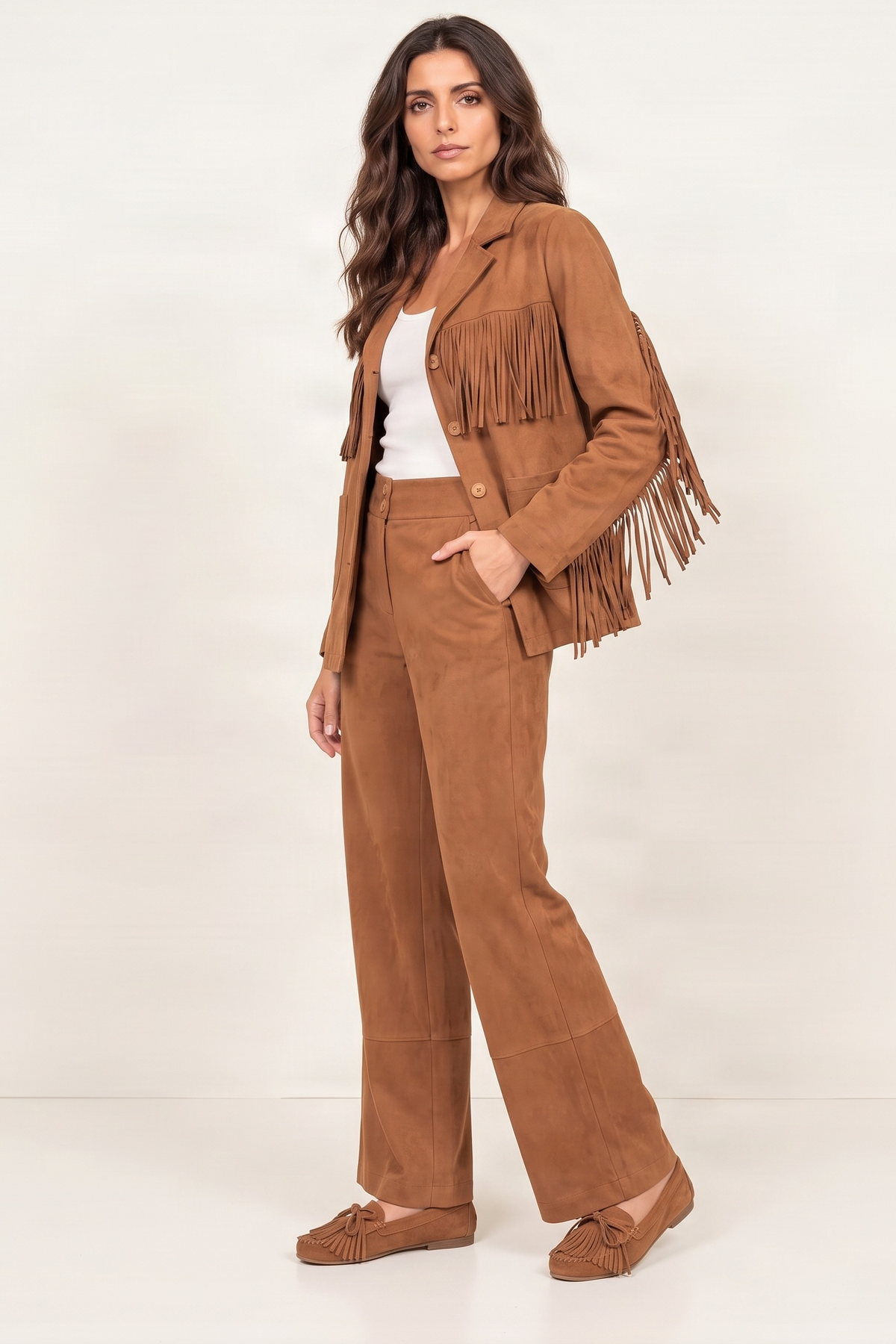Chaqueta camel antelina con flecos y bolsillos Lolitas&L
