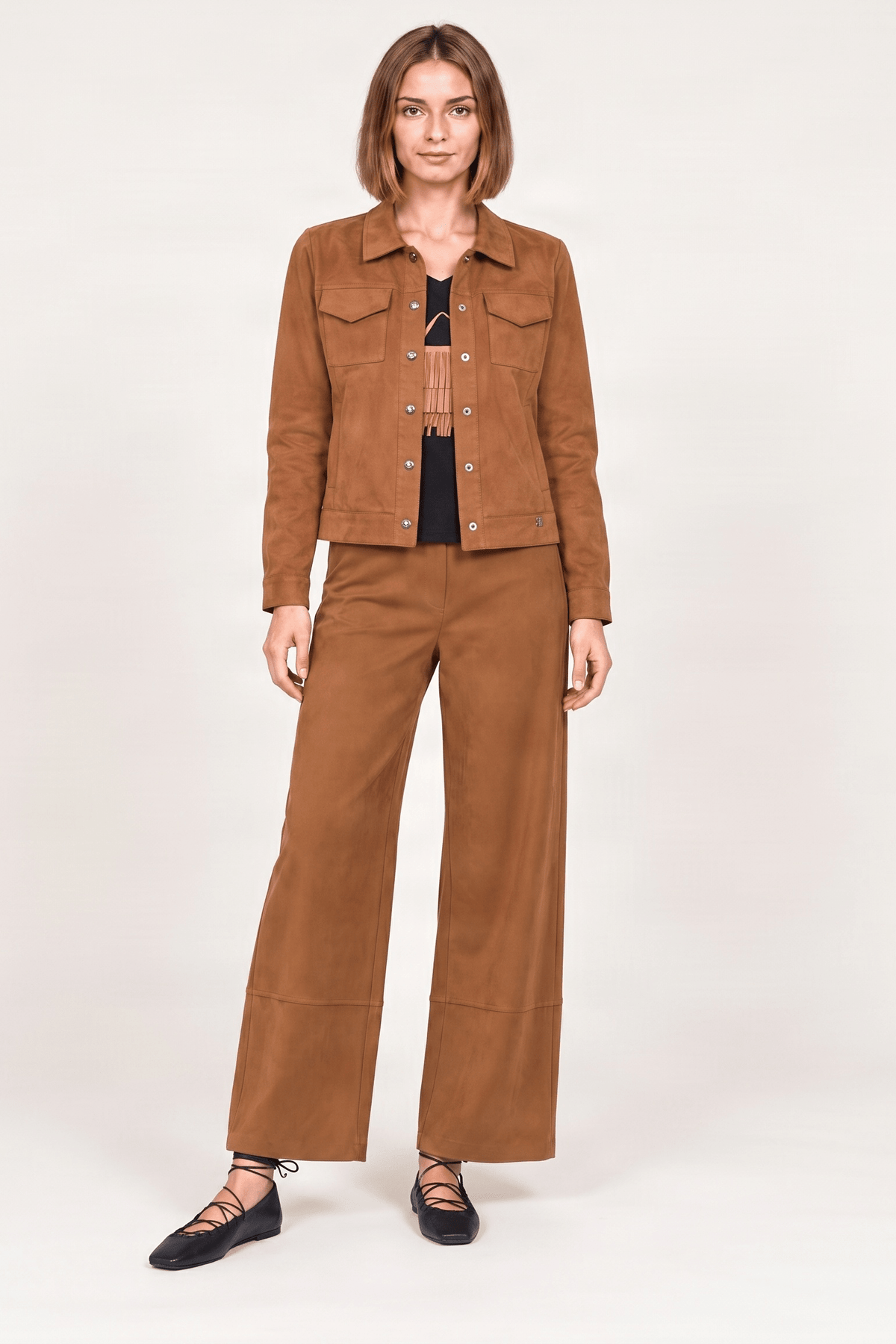 Chaqueta camel antelina con automaticos Lolitas&L - lolitasyl.com