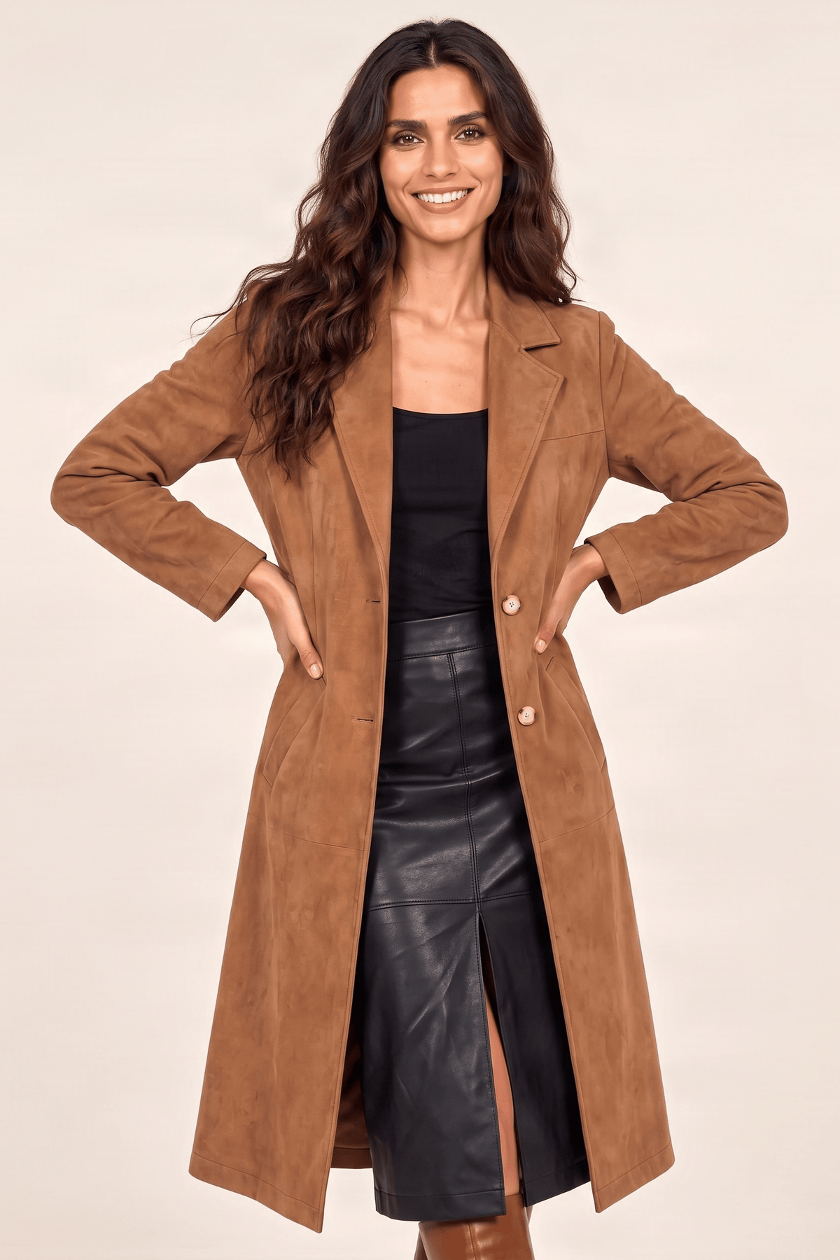 Chaqueta camel larga de antelina abotonada Lolitas&L - lolitasyl.com