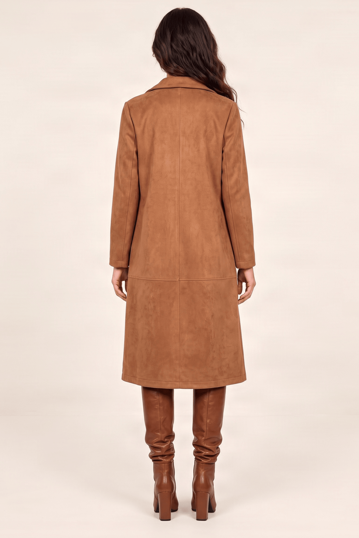 Chaqueta camel larga de antelina abotonada Lolitas&L - lolitasyl.com