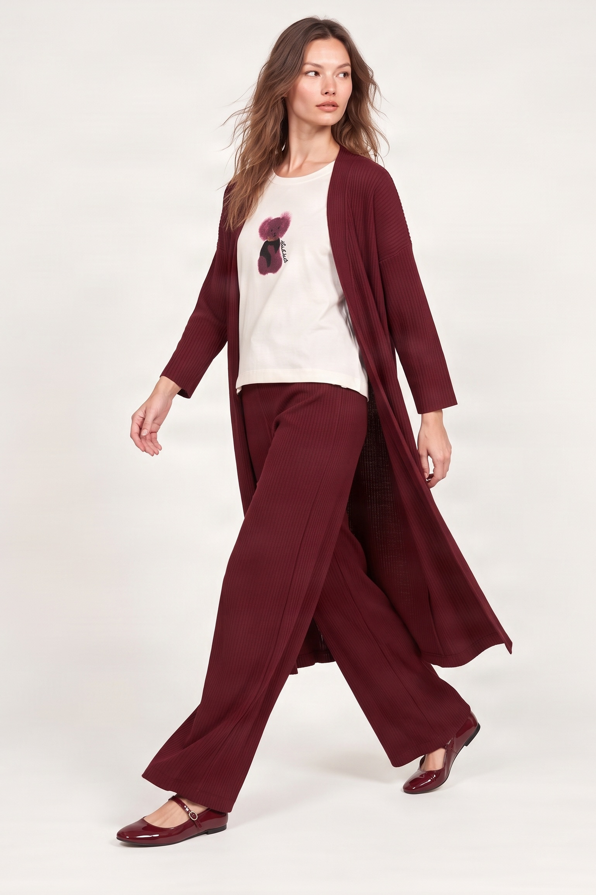 Chaqueta granate larga de punto jaquard Lolitas&L