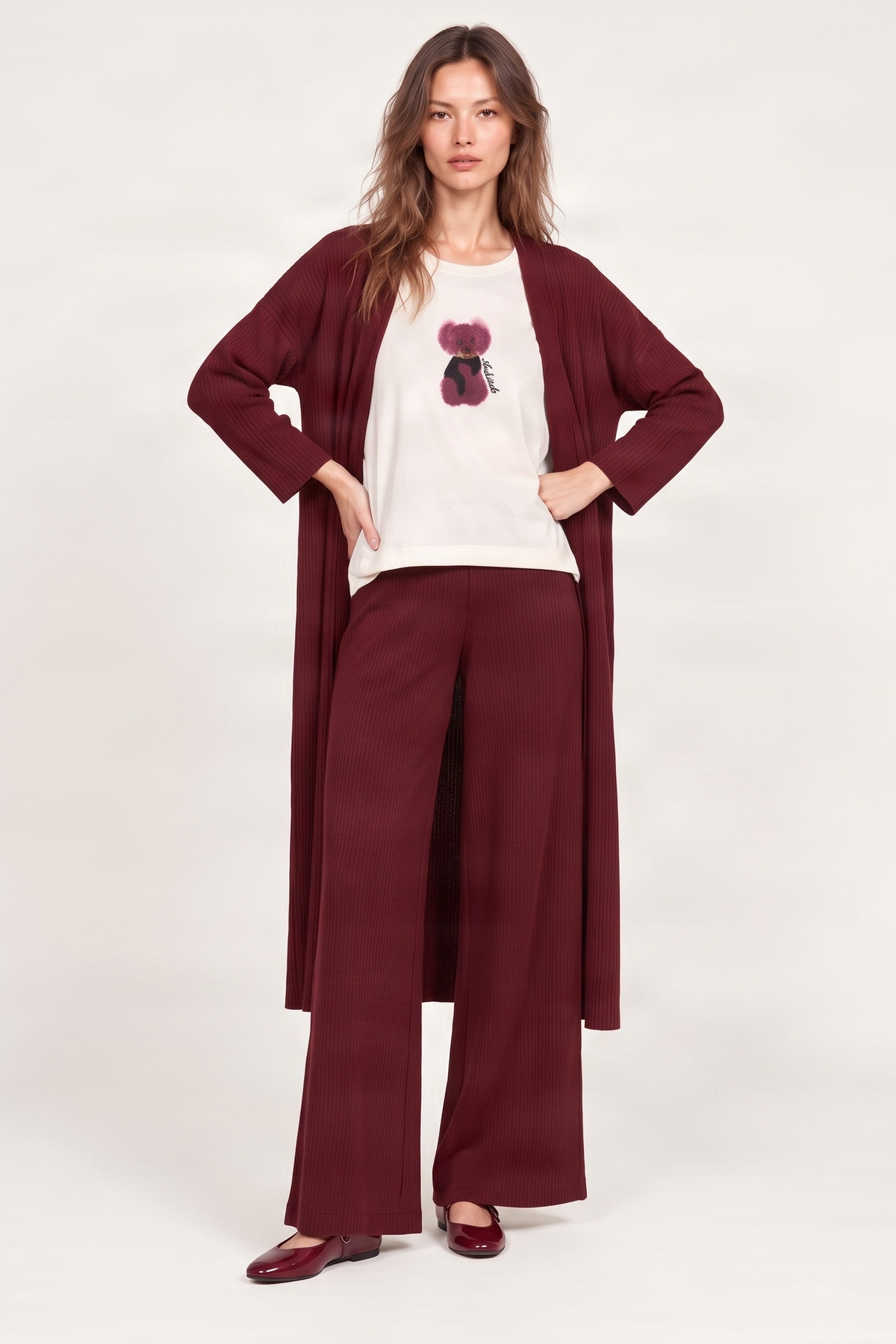 Chaqueta granate larga de punto jaquard Lolitas&L