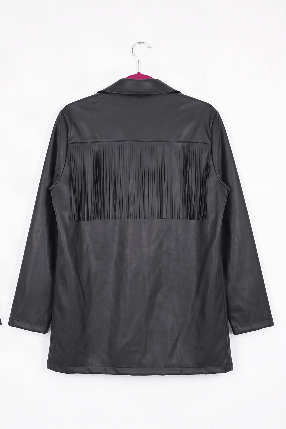 Chaqueta Larga Negra de Polipiel con Flecos y Bolsillos Preloved - lolitasyl.com