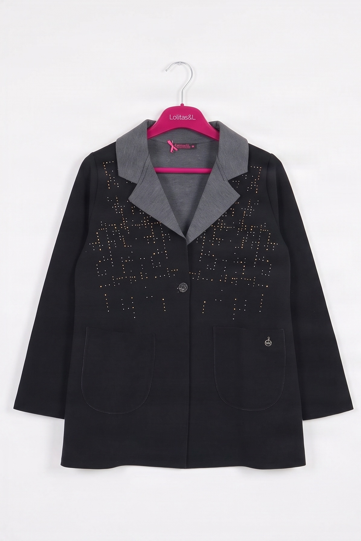 Chaqueta Negra con Cuello Contraste y Strass Preloved