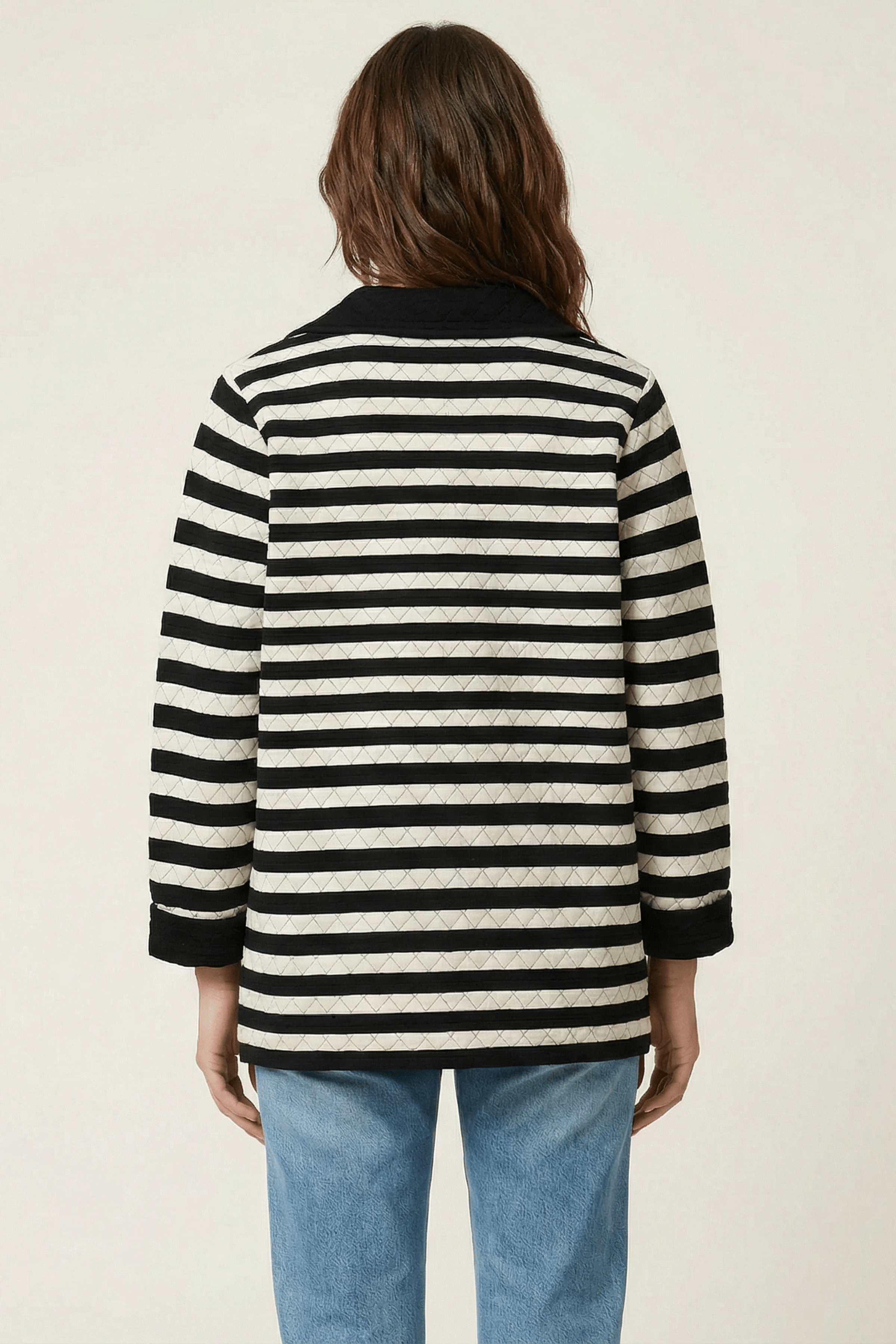 Chaqueta rayas blancas y negras guateada con bolsillos Lolitas&L - lolitasyl.com