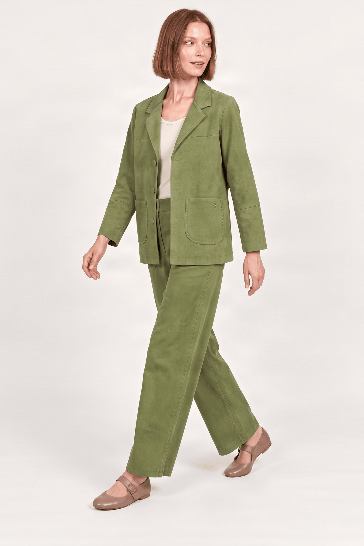 Chaqueta verde antelina larga con botones forrados Lolitas&L - lolitasyl.com