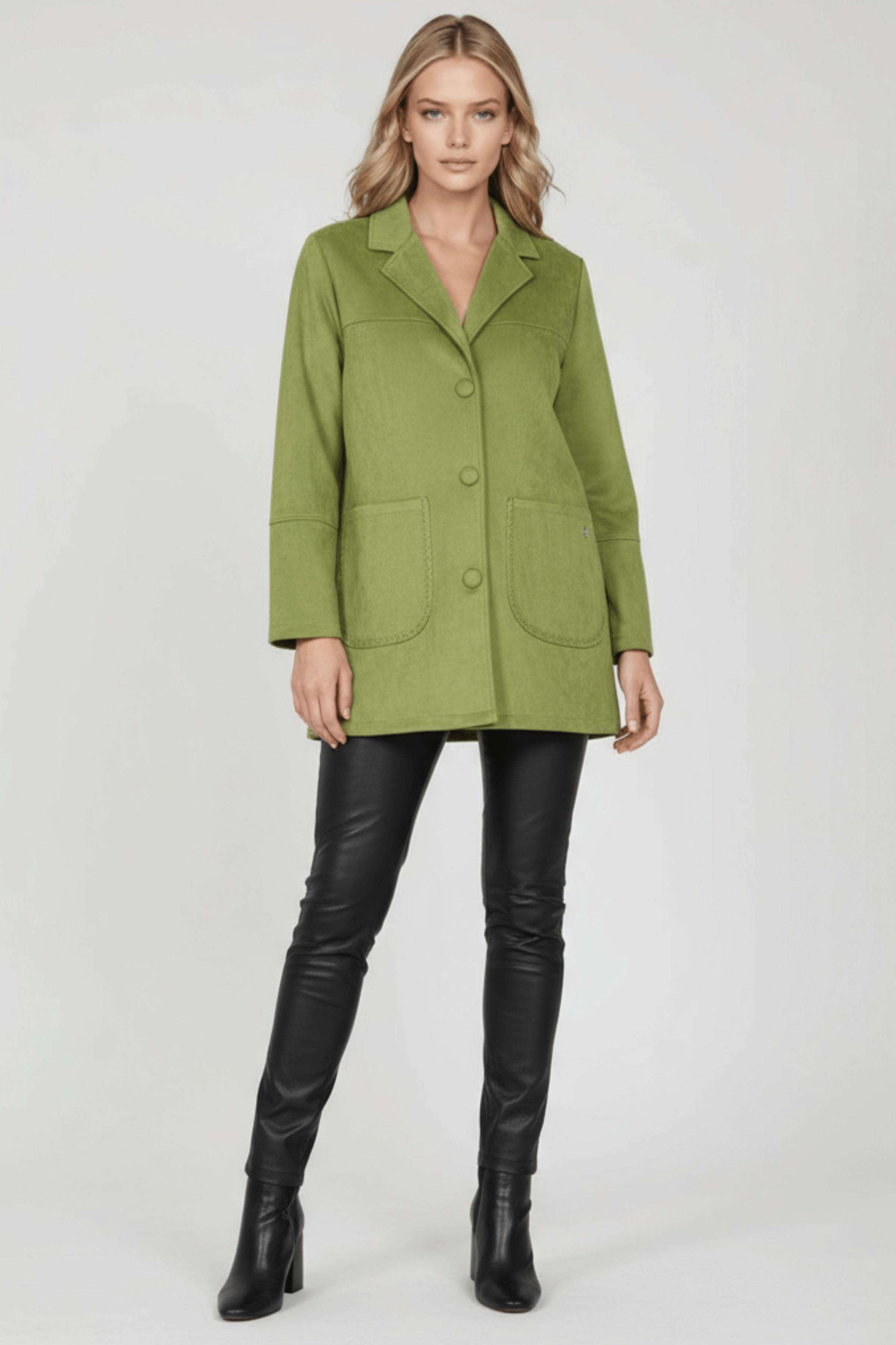 Chaqueta verde antelina larga con botones forrados Lolitas&L - lolitasyl.com