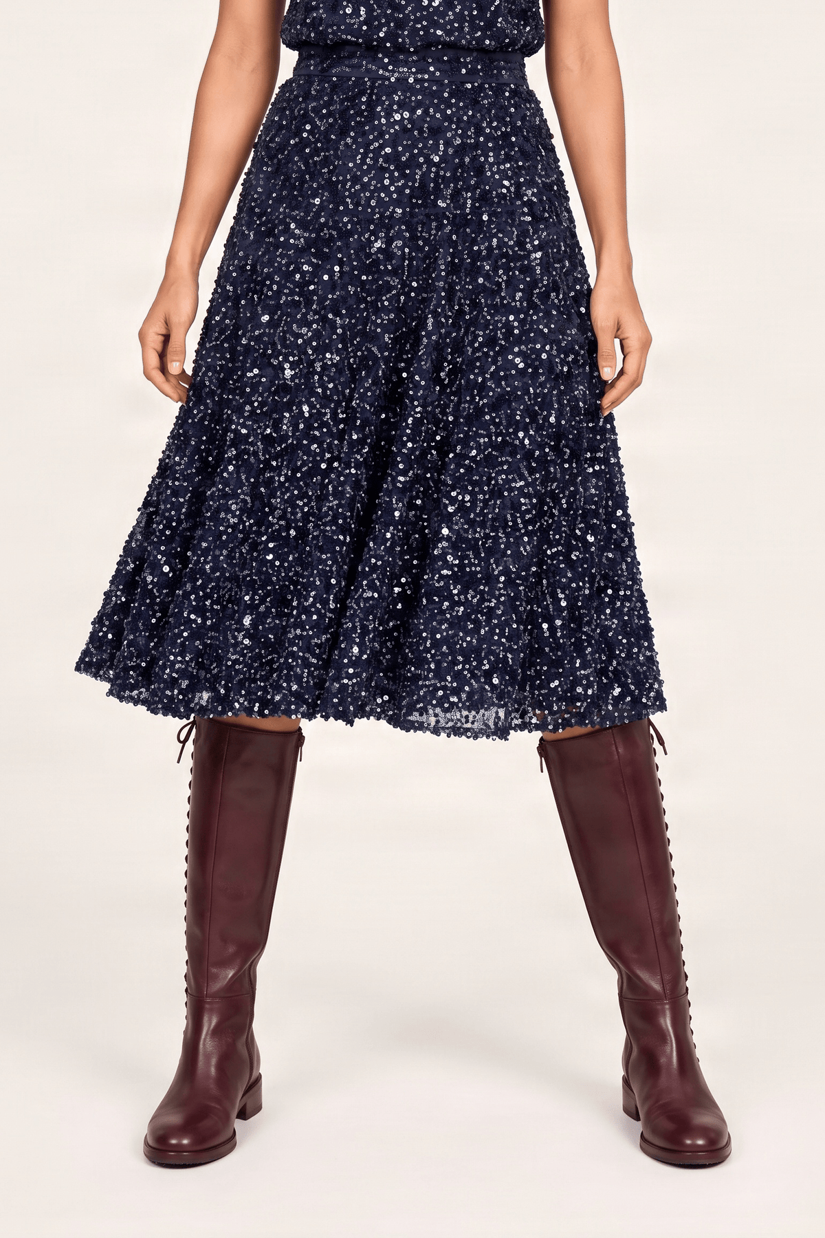 Falda azul de lentejuelas midi Lolitas&L - lolitasyl.com