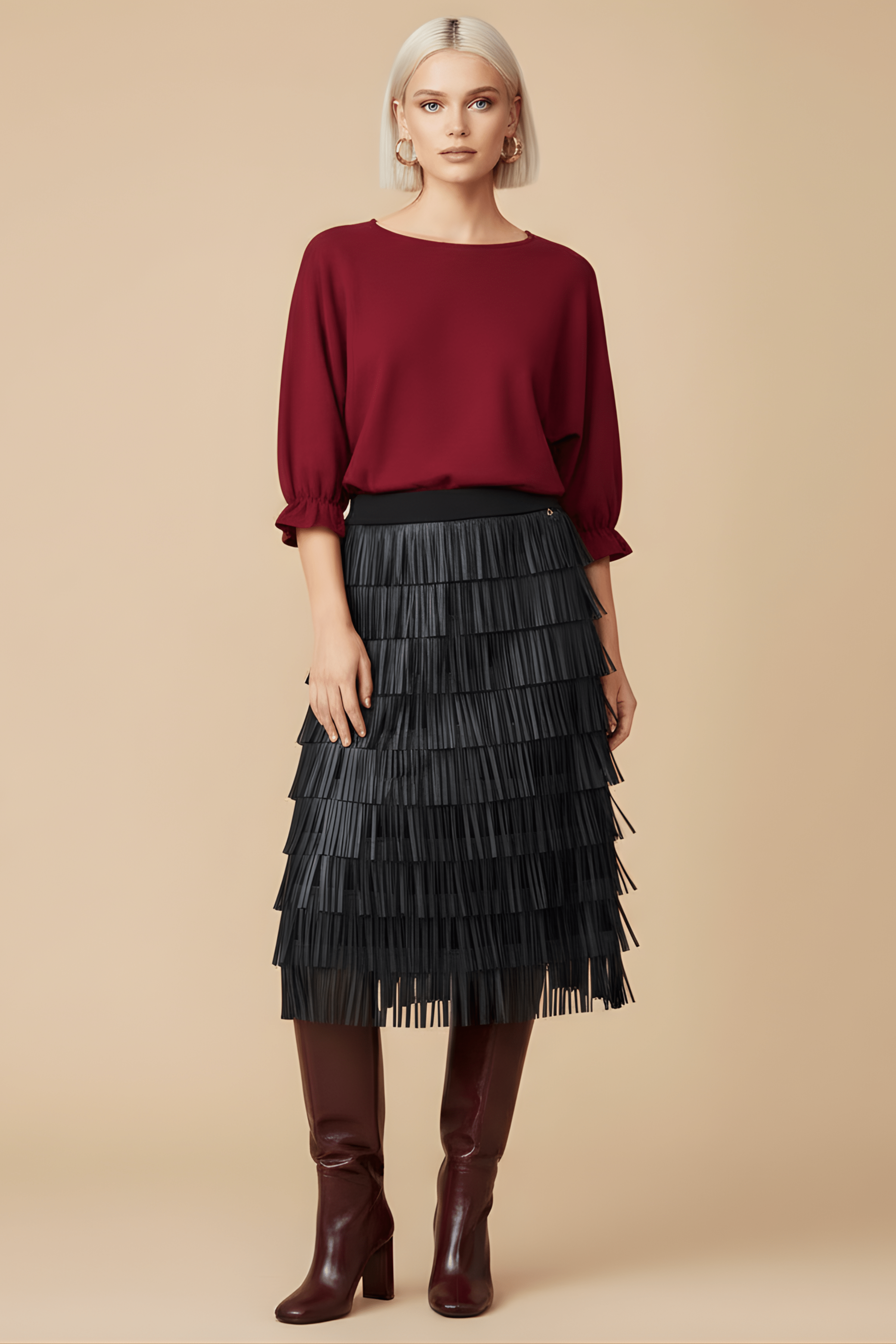 Falda de flecos negra en polipiel Lolitas&L - lolitasyl.com