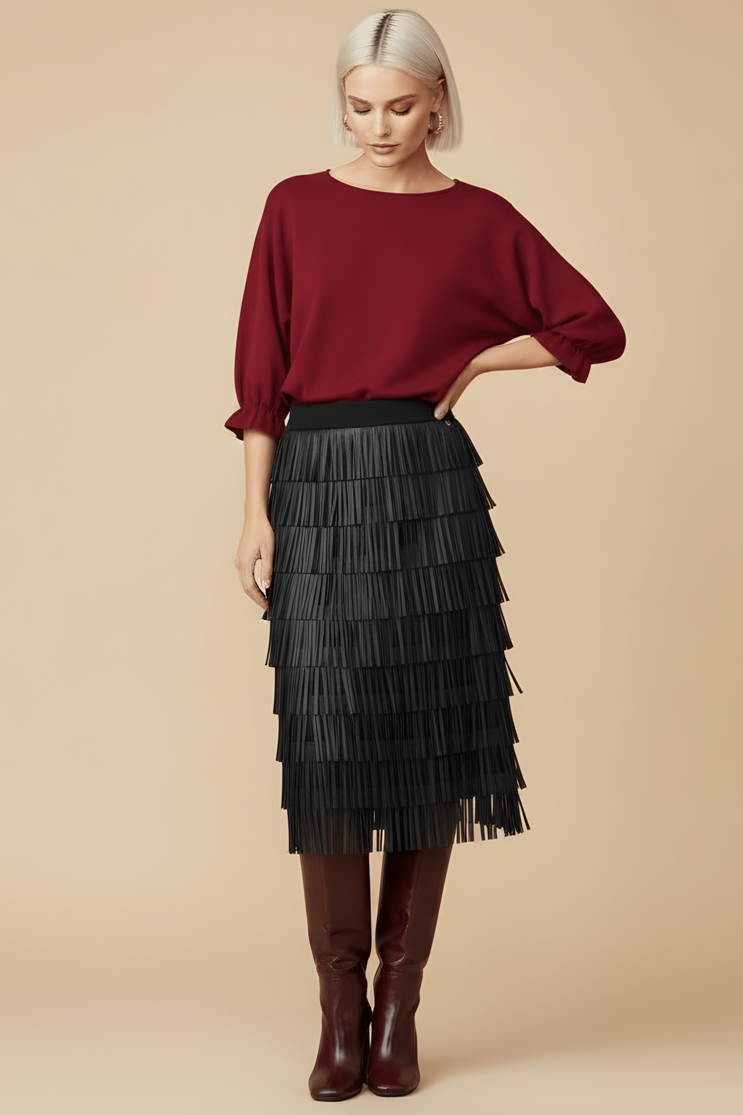 Falda de flecos negra en polipiel Lolitas&L - lolitasyl.com