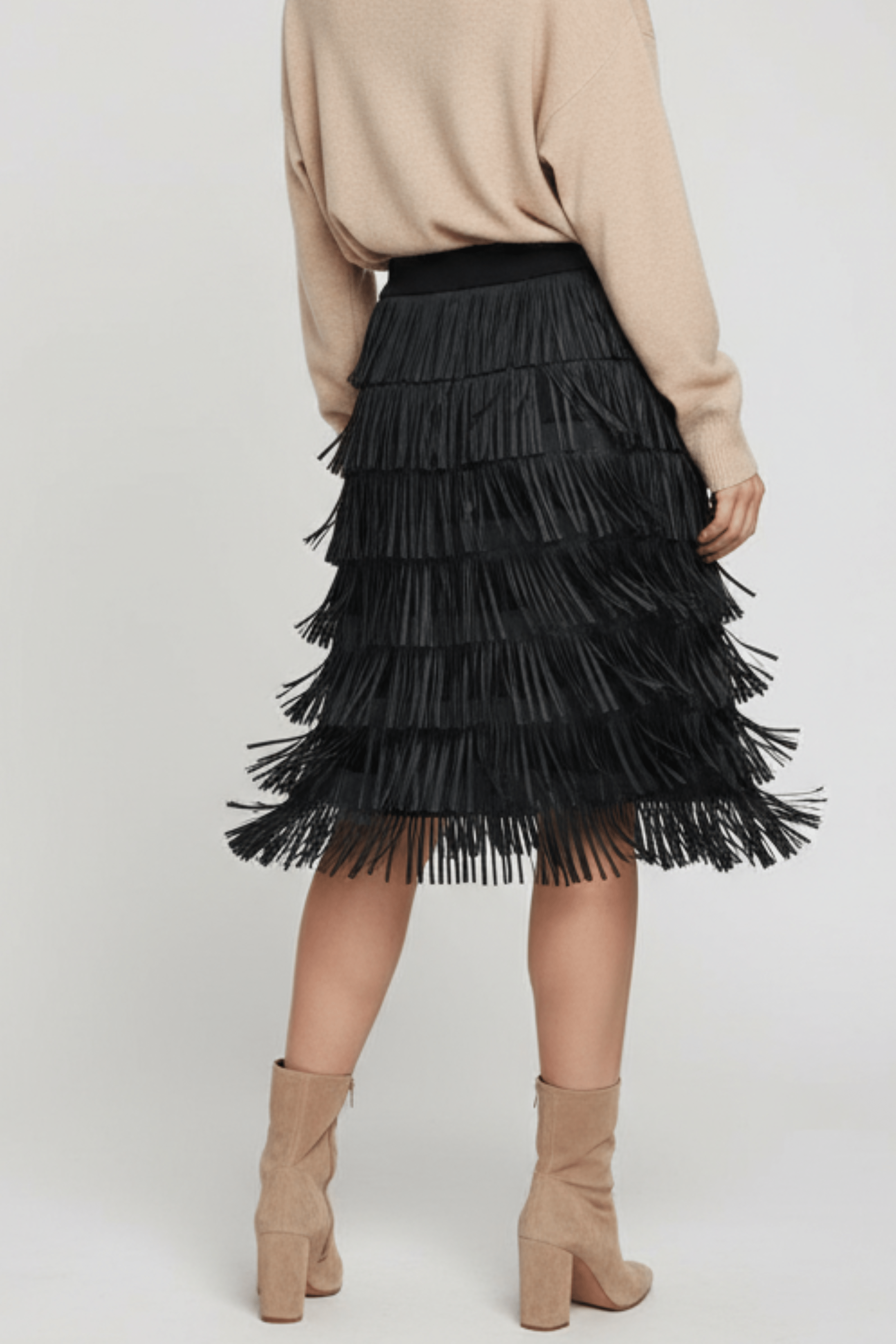 Falda de flecos negra en polipiel Lolitas&L - lolitasyl.com