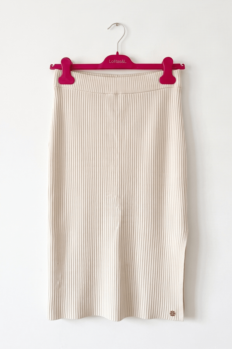 Falda Midi de Punto Crudo con Abertura Preloved - lolitasyl.com