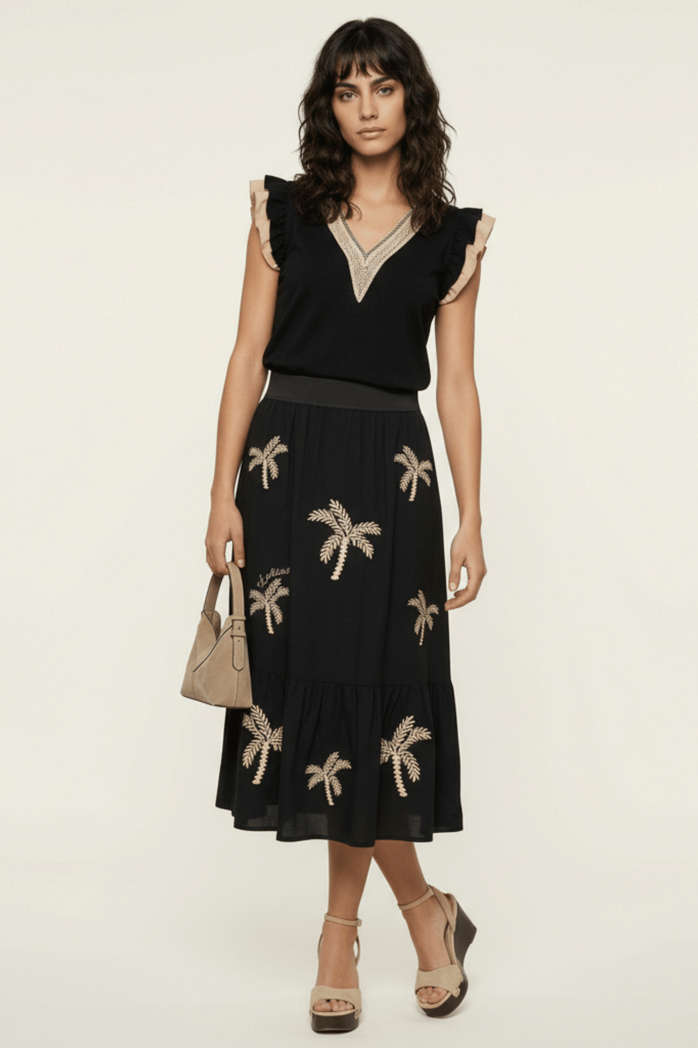 Falda negra larga bordado palmeras con goma Lolitas&L - lolitasyl.com
