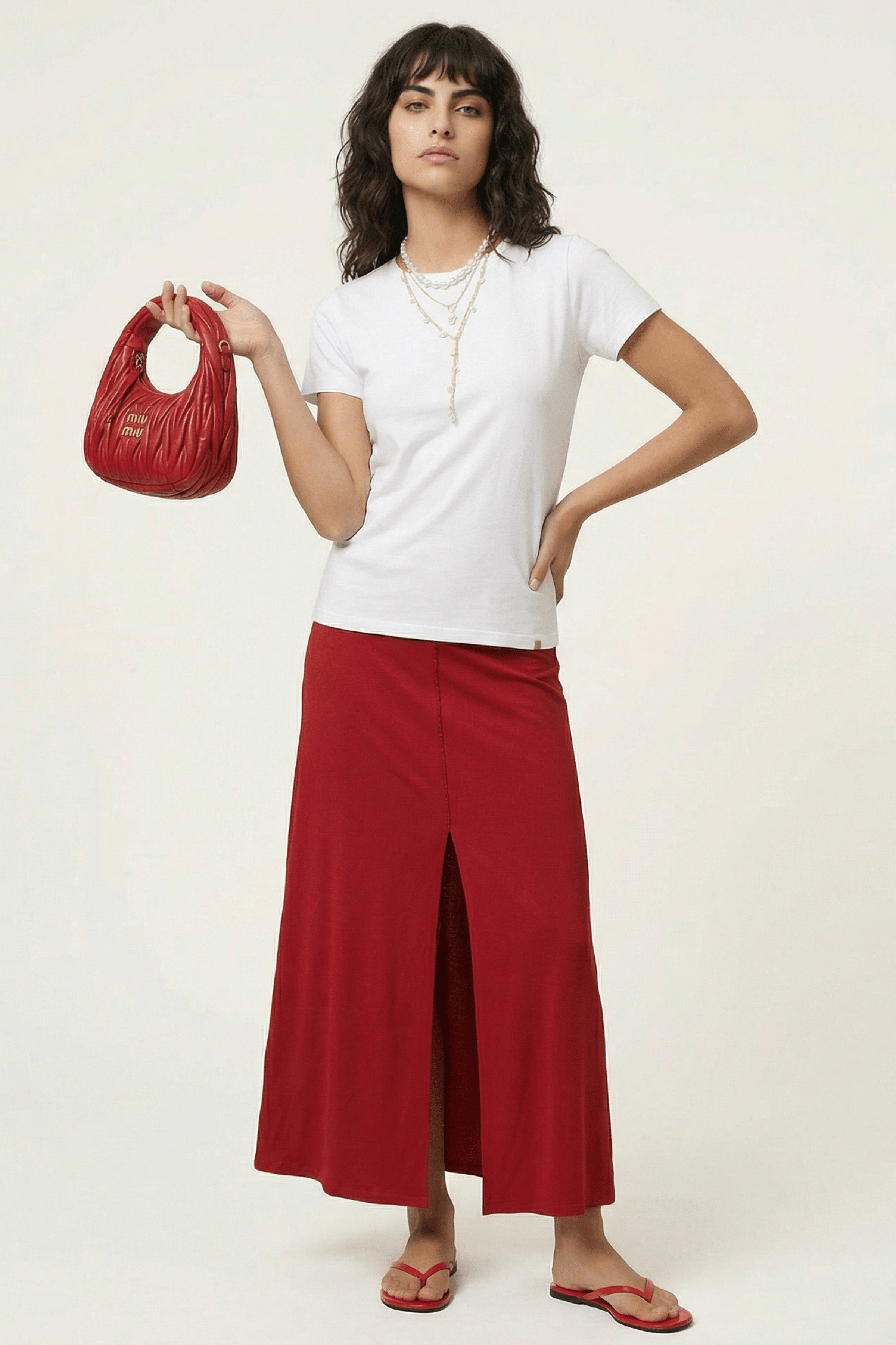 Falfa larga roja con abertura y strass en el delantero Lolitas&L - lolitasyl.com