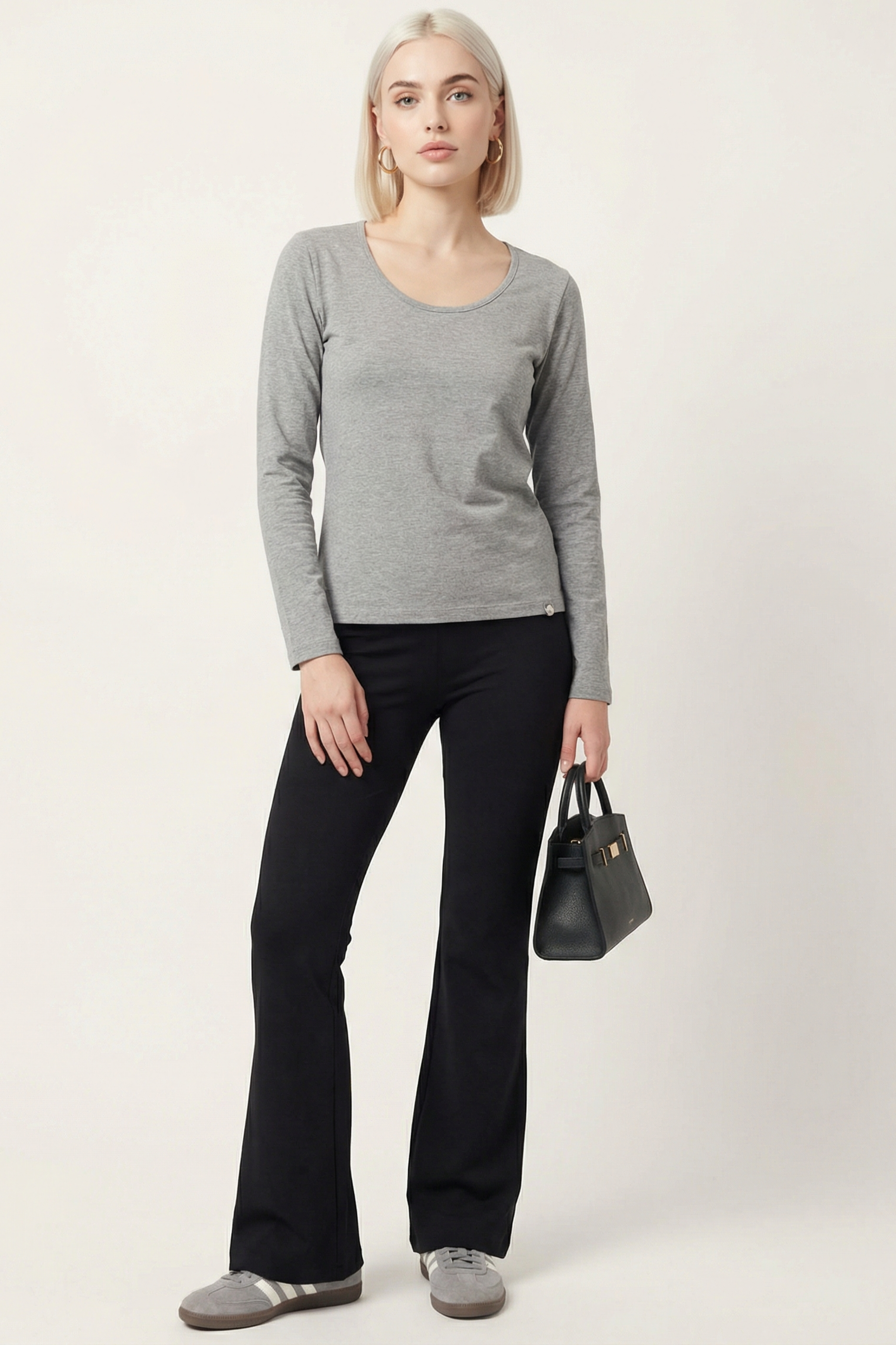 Camiseta gris vigore basica con escote collar y manga larga Lolitas&L