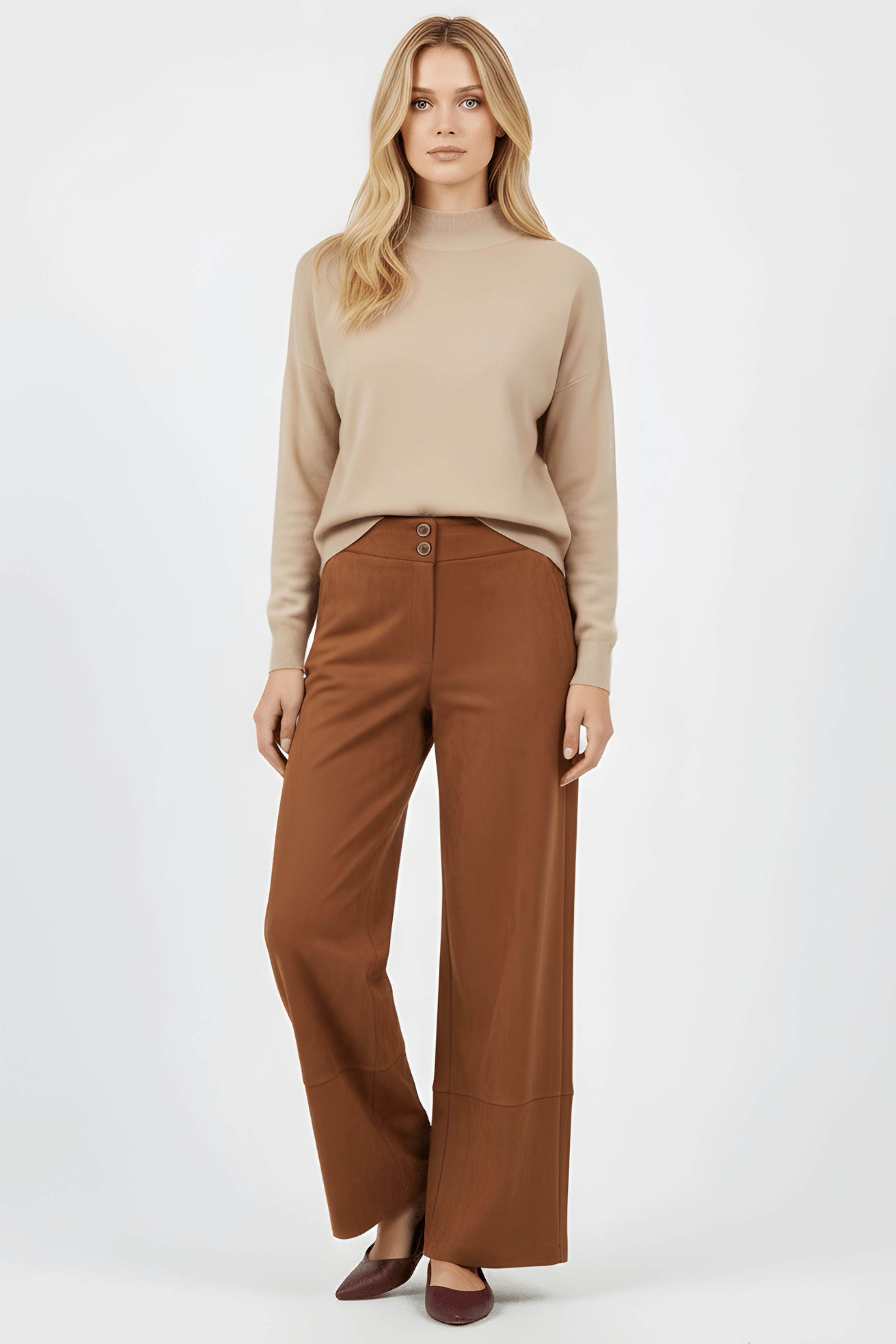 Pantalon antelina camel corte con botones Lolitas&L - lolitasyl.com