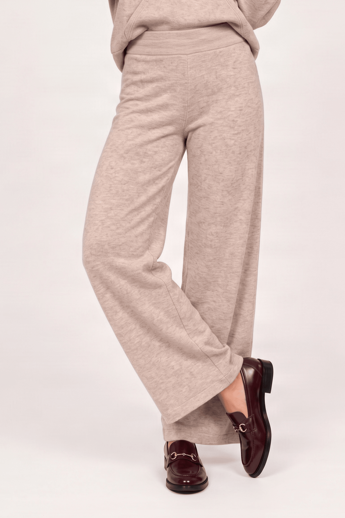 Pantalon beige de punto con goma Lolitas&L - lolitasyl.com