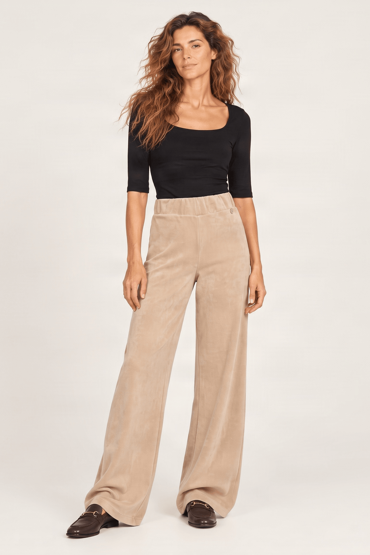 Pantalon beige pelo acampanado Lolitas&L - lolitasyl.com