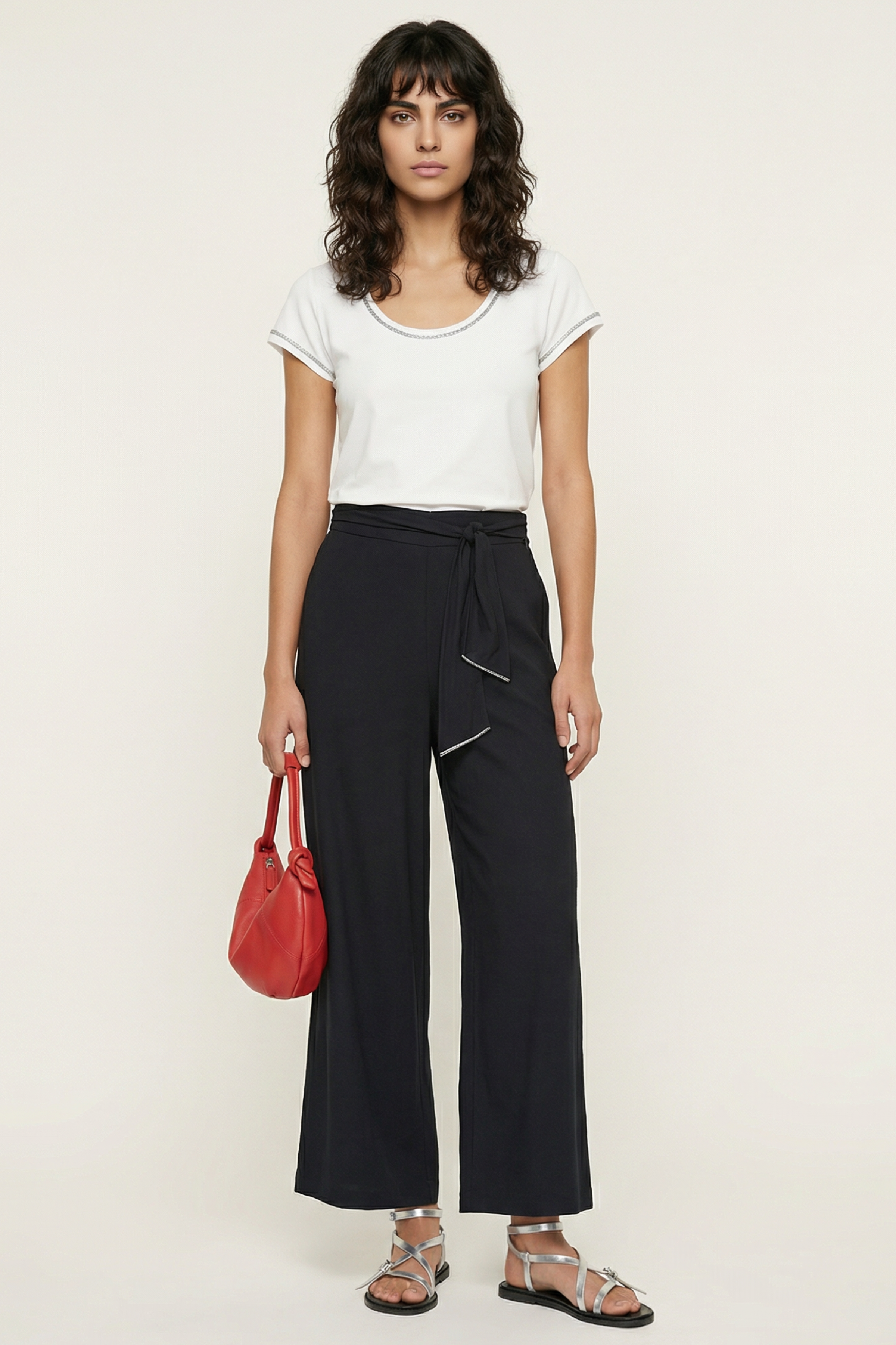 Pantalón negro amplio con cinturon lourex Lolitas&L