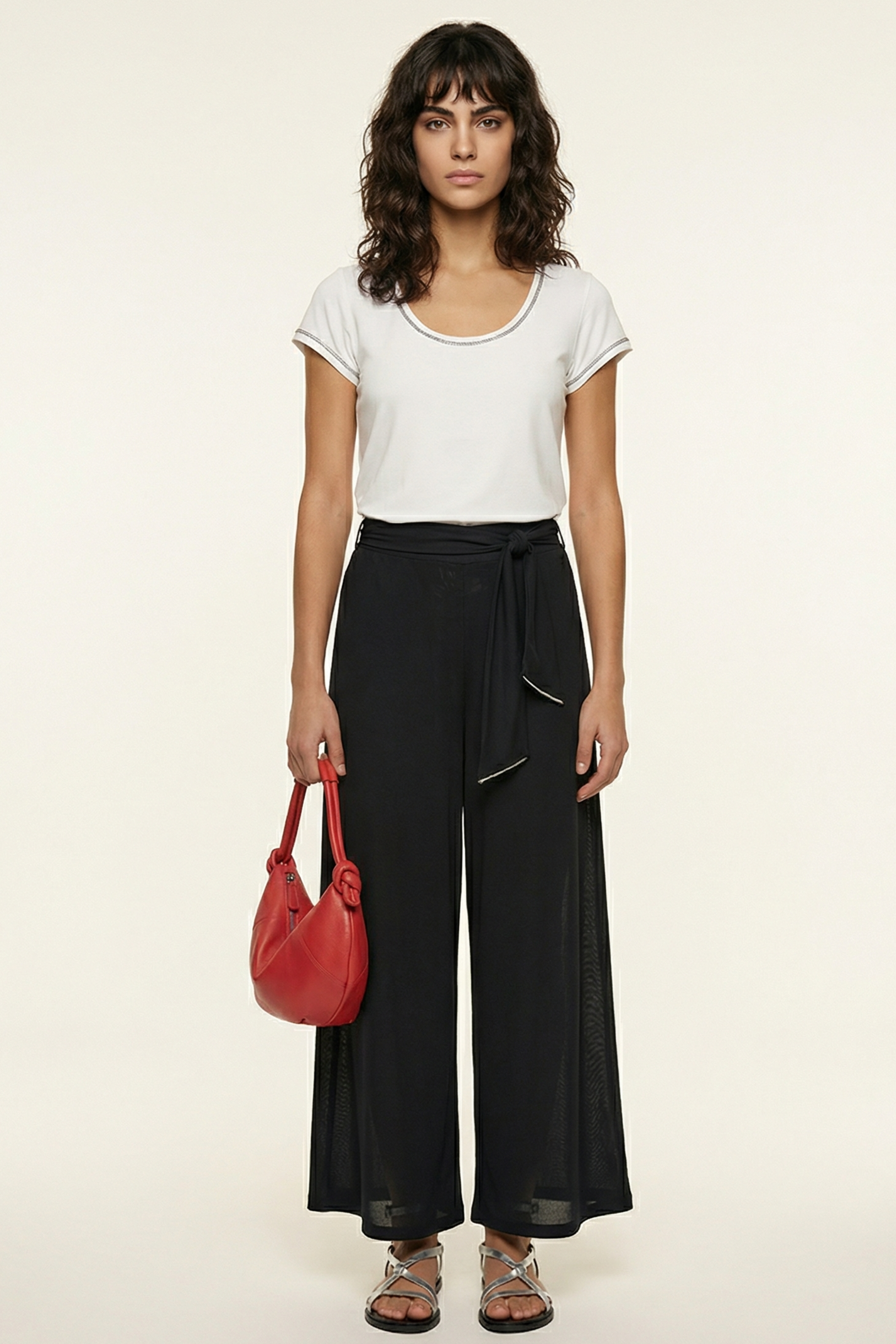 Pantalón negro amplio con cinturon lourex Lolitas&L