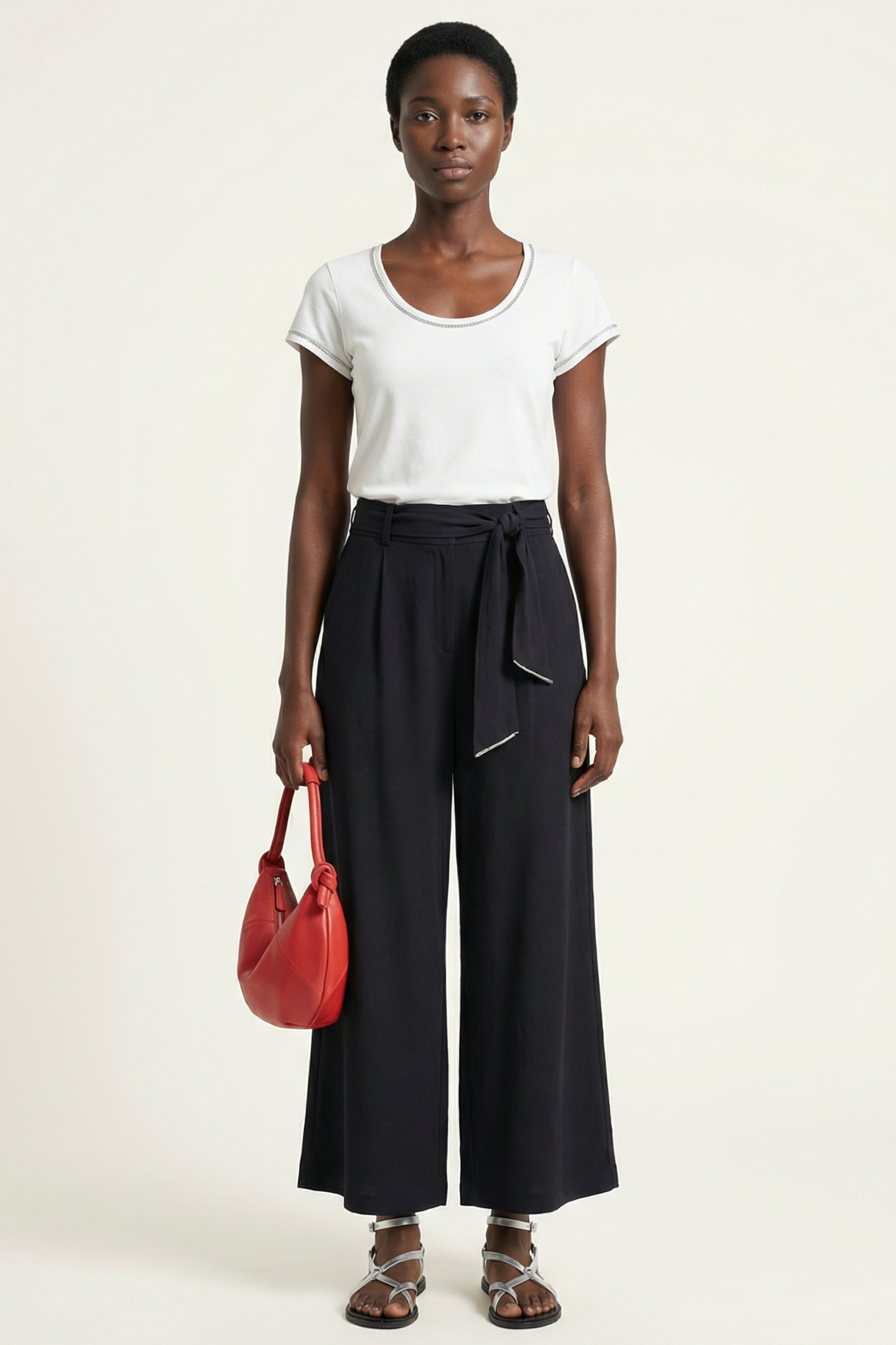 Pantalón negro amplio con cinturon lourex Lolitas&L