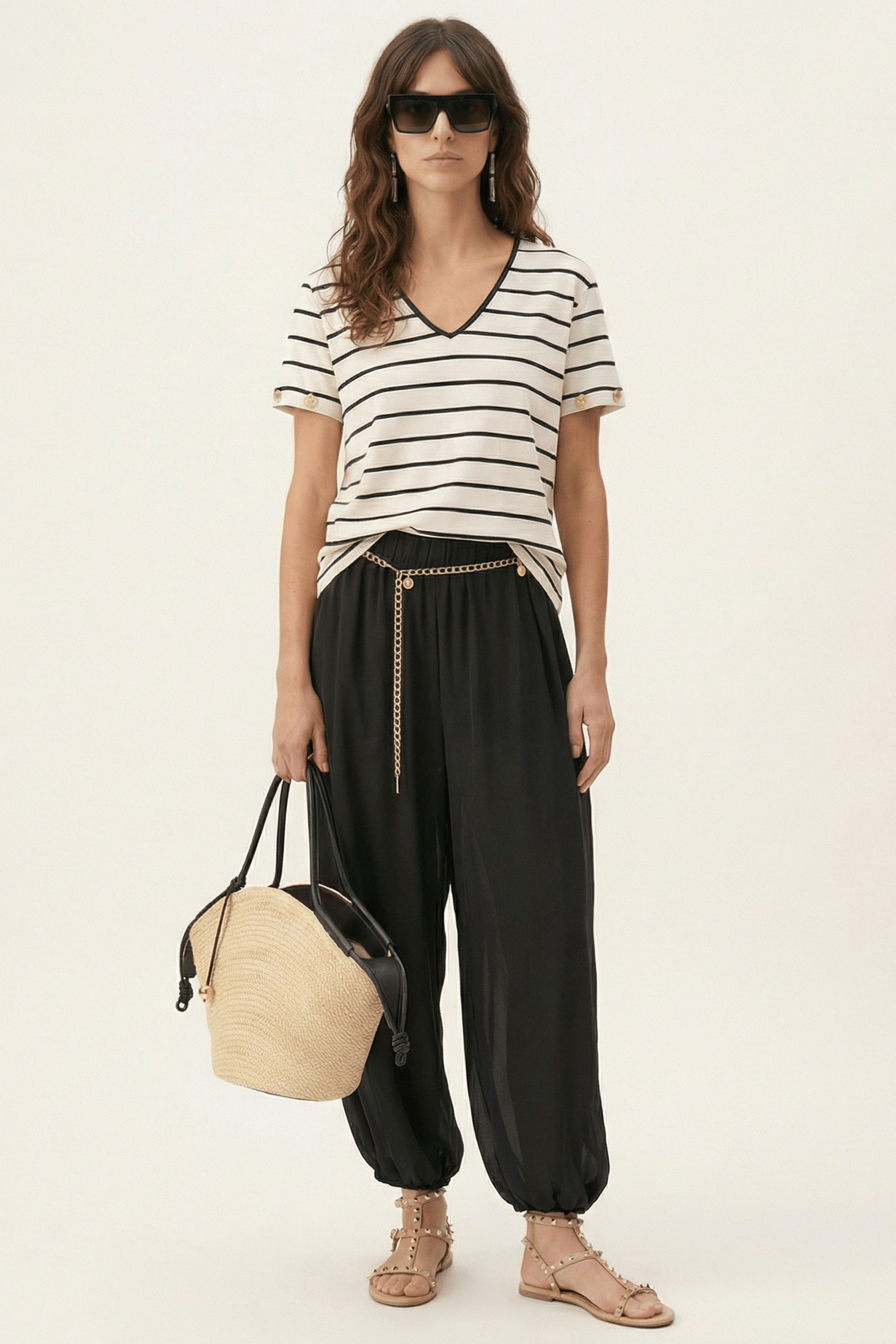 Pantalon negro palazzo con goma en la cintura y cadena Lolitas&L - lolitasyl.com
