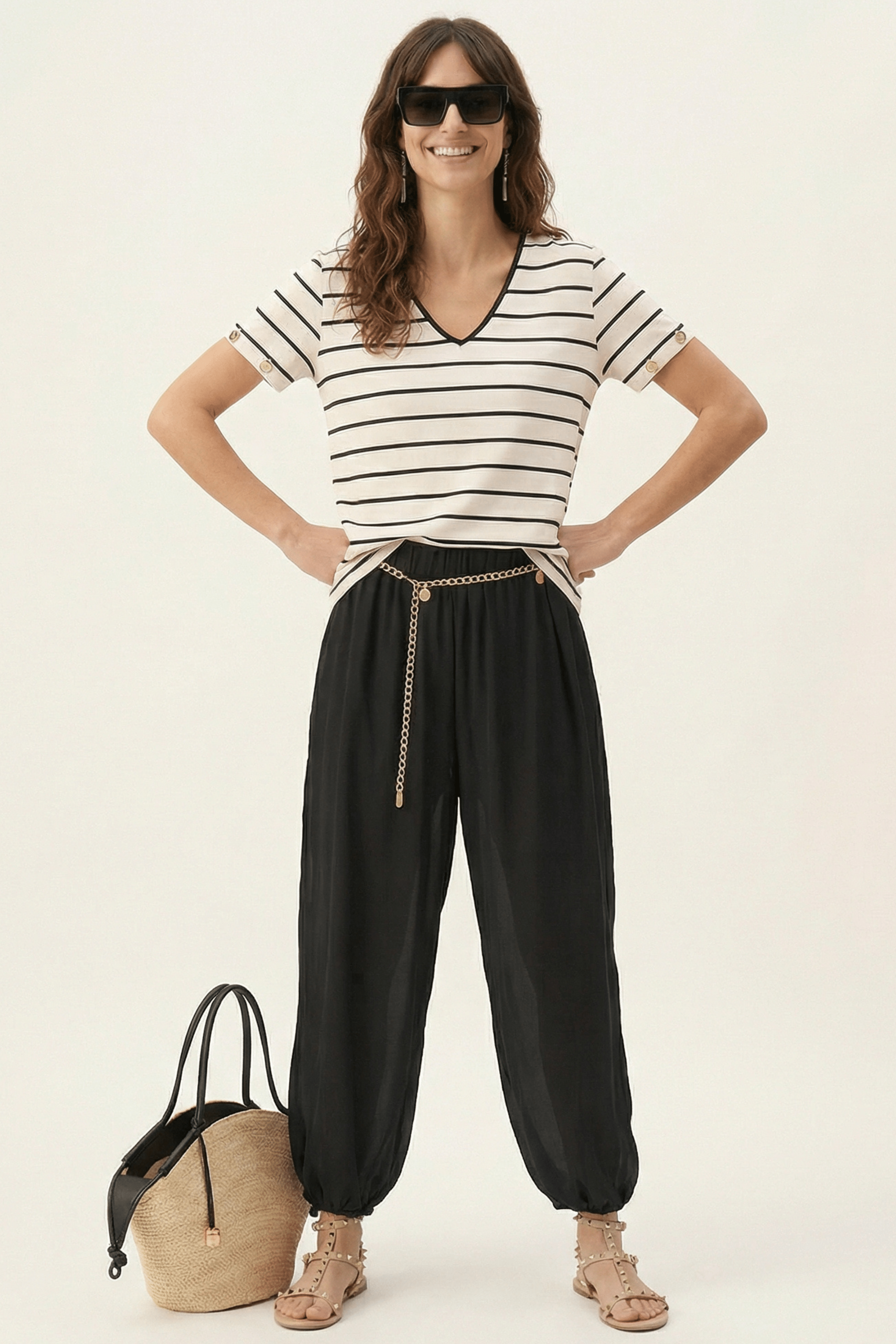 Pantalon negro palazzo con goma en la cintura y cadena Lolitas&L - lolitasyl.com