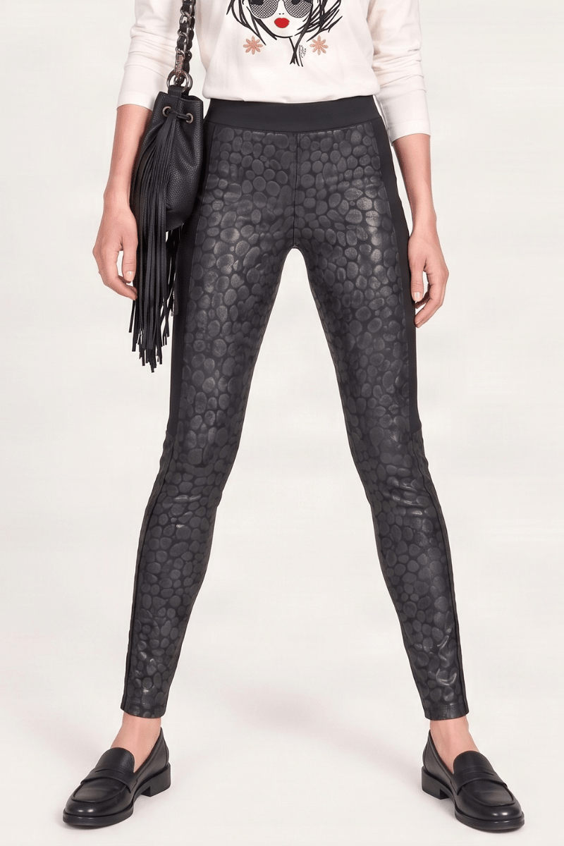 Pantalon negro polipiel animal print ajustado Lolitas&L - lolitasyl.com