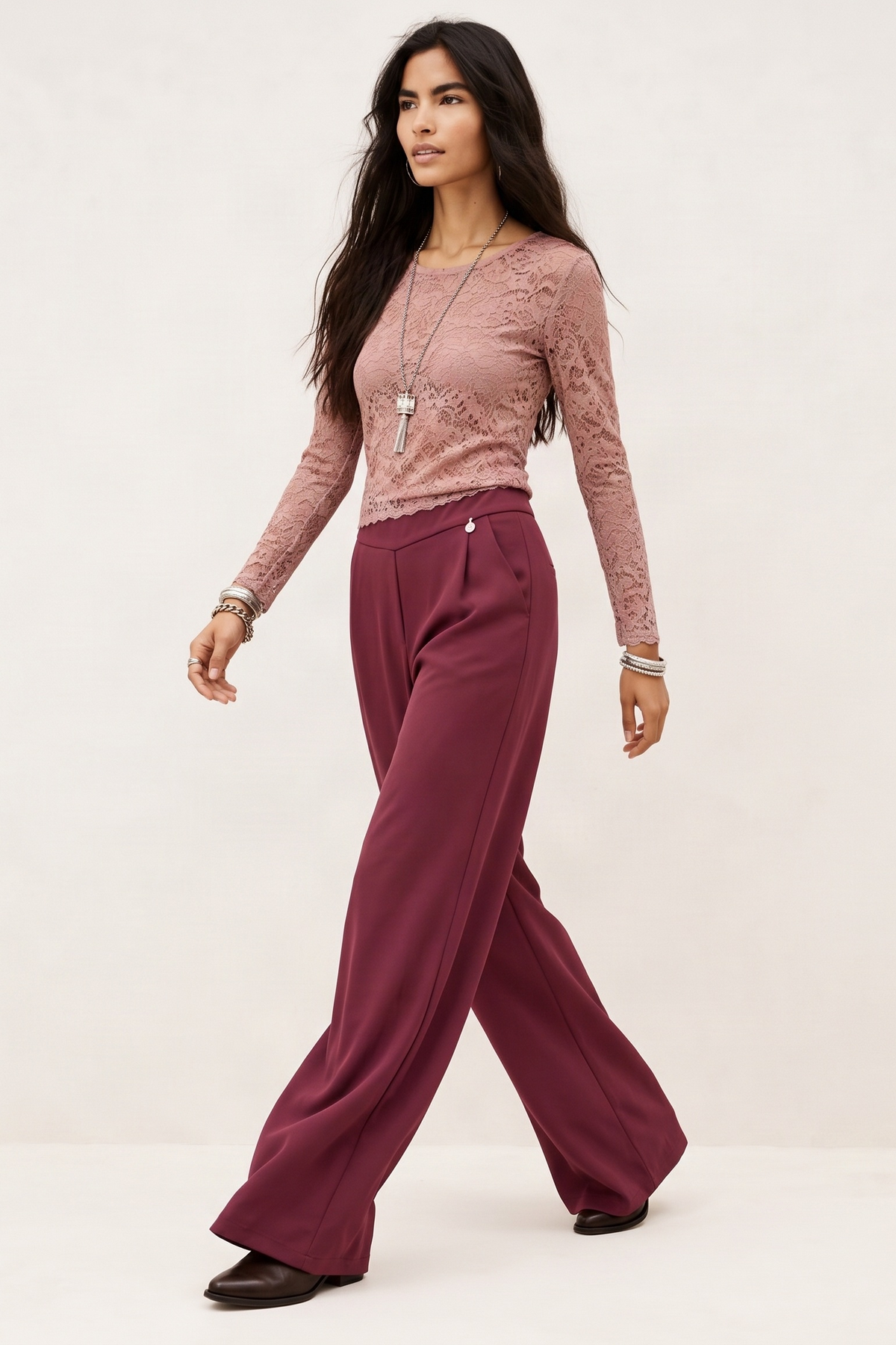 Pantalón Recto Color Vino en Scuba Modal – Lolitas&L