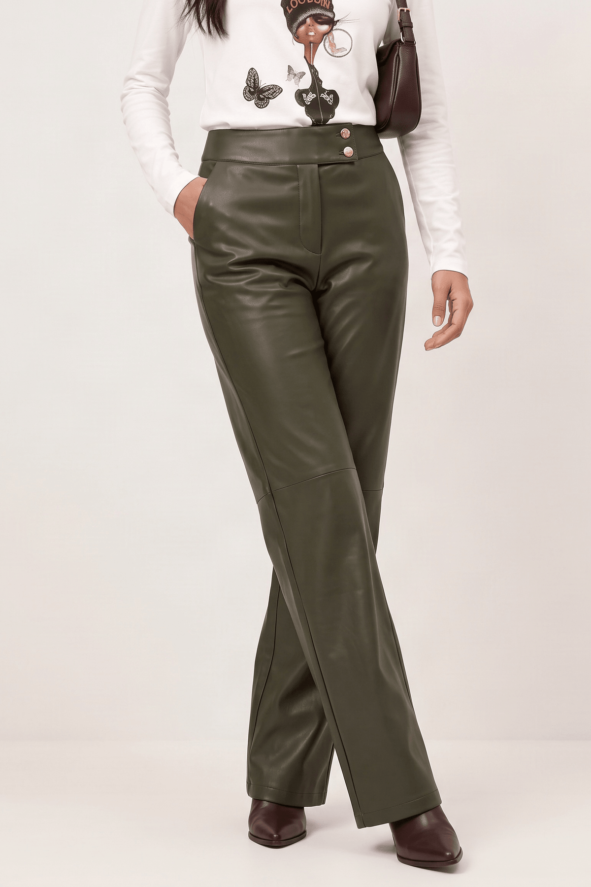 Pantalón Wide Leg Recto en Polipiel Verde Militar – Lolitas&L - lolitasyl.com