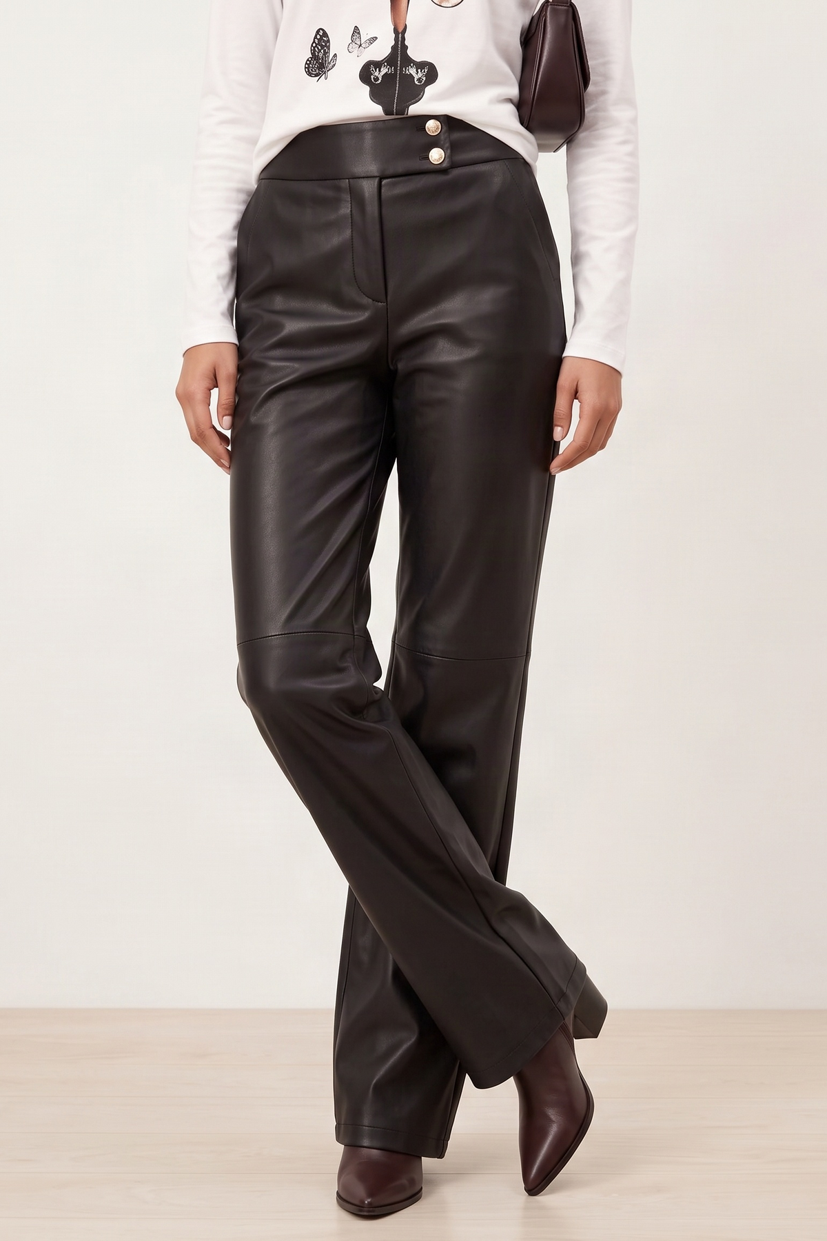 Pantalón Wide Leg Recto en Polipiel Negro – Lolitas&L