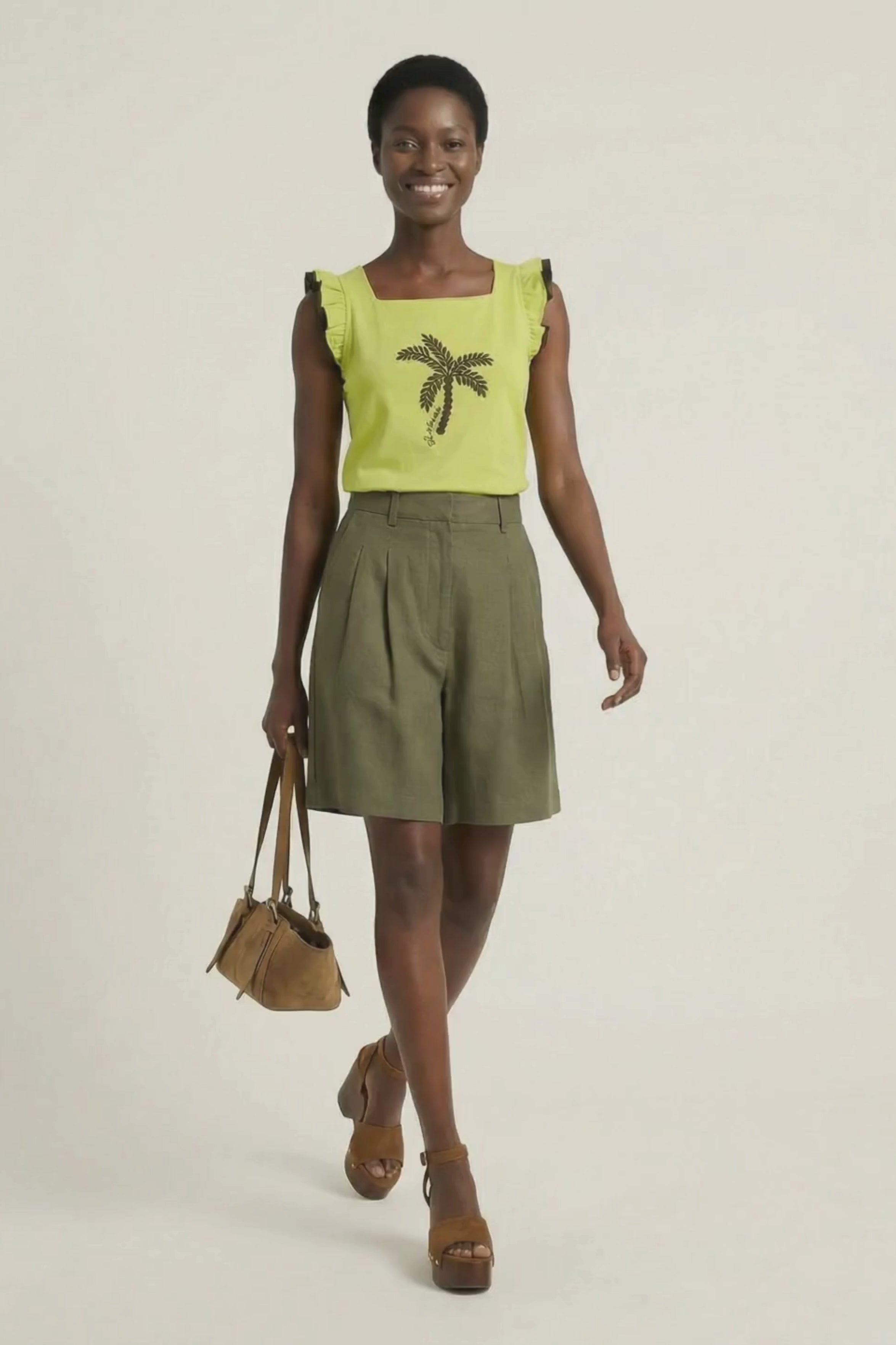 Camiseta verde acido bordado palmera con volantes Lolitas&L