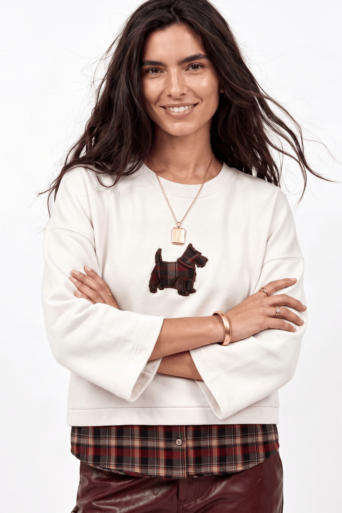 Sudadera Color Crema en Felpa con Detalle Camisa Tartán y Bordado – Lolitas&L - lolitasyl.com