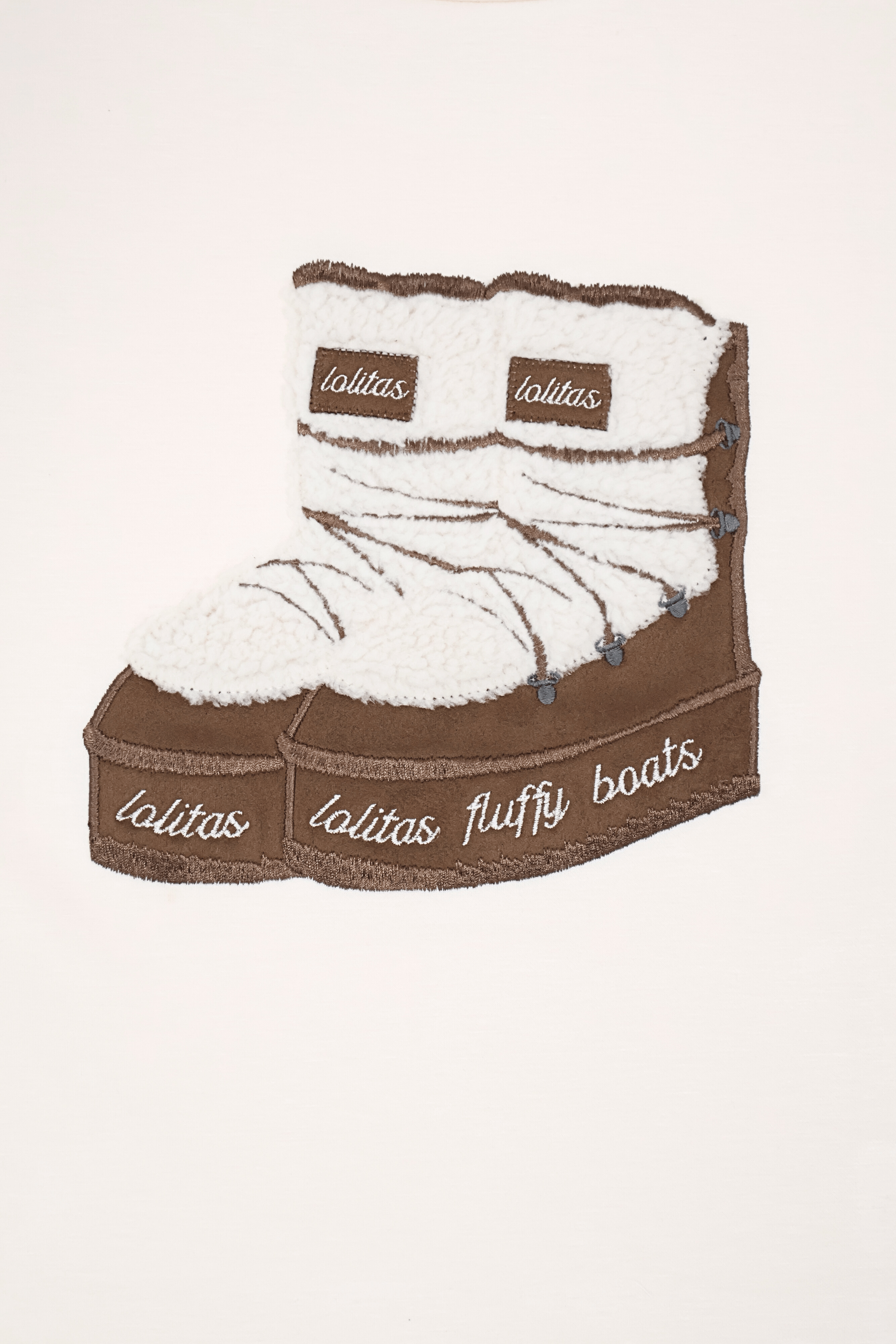 Sudadera crema bordado botas de nieve Lolitas&L - lolitasyl.com