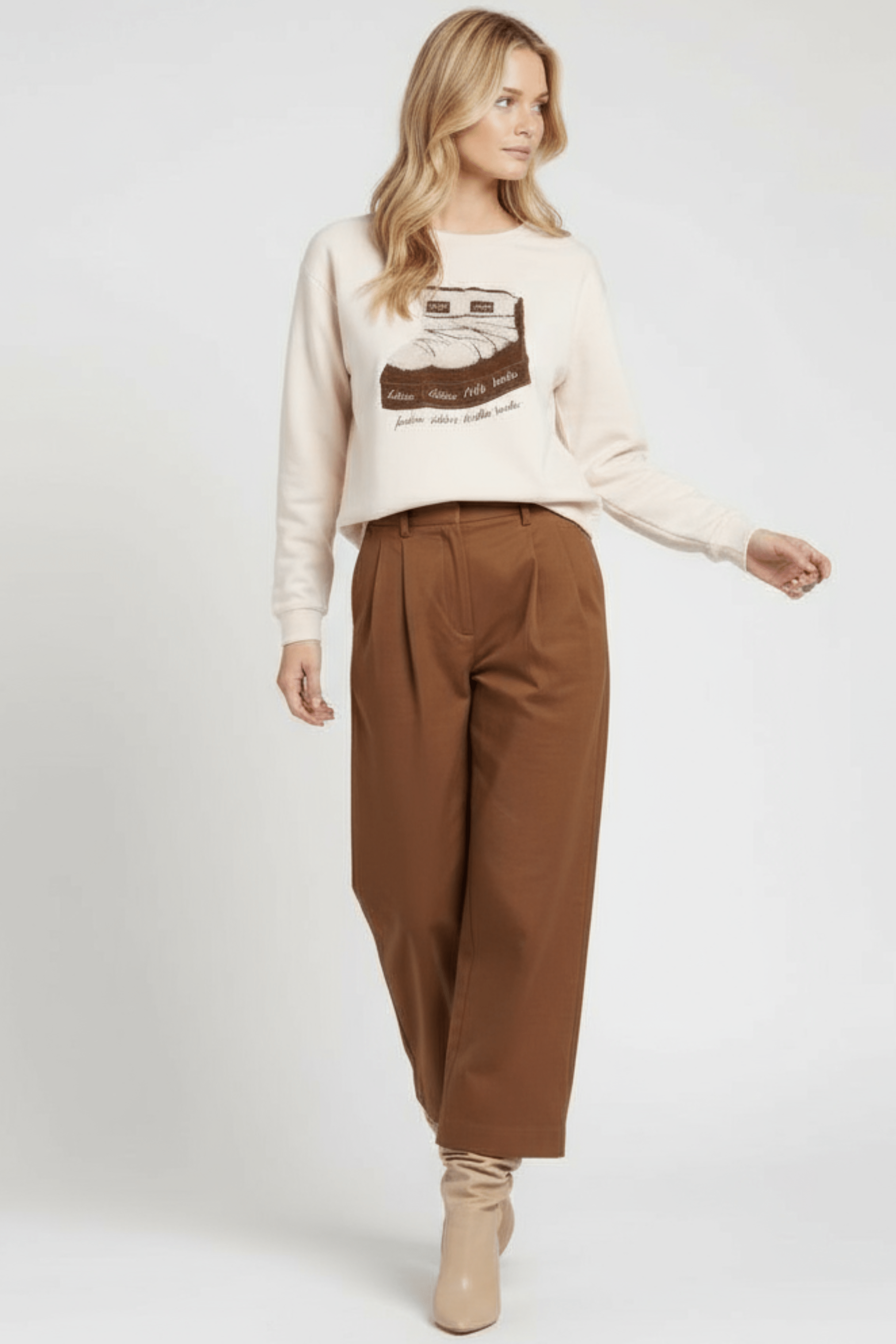 Sudadera crema bordado botas de nieve Lolitas&L - lolitasyl.com