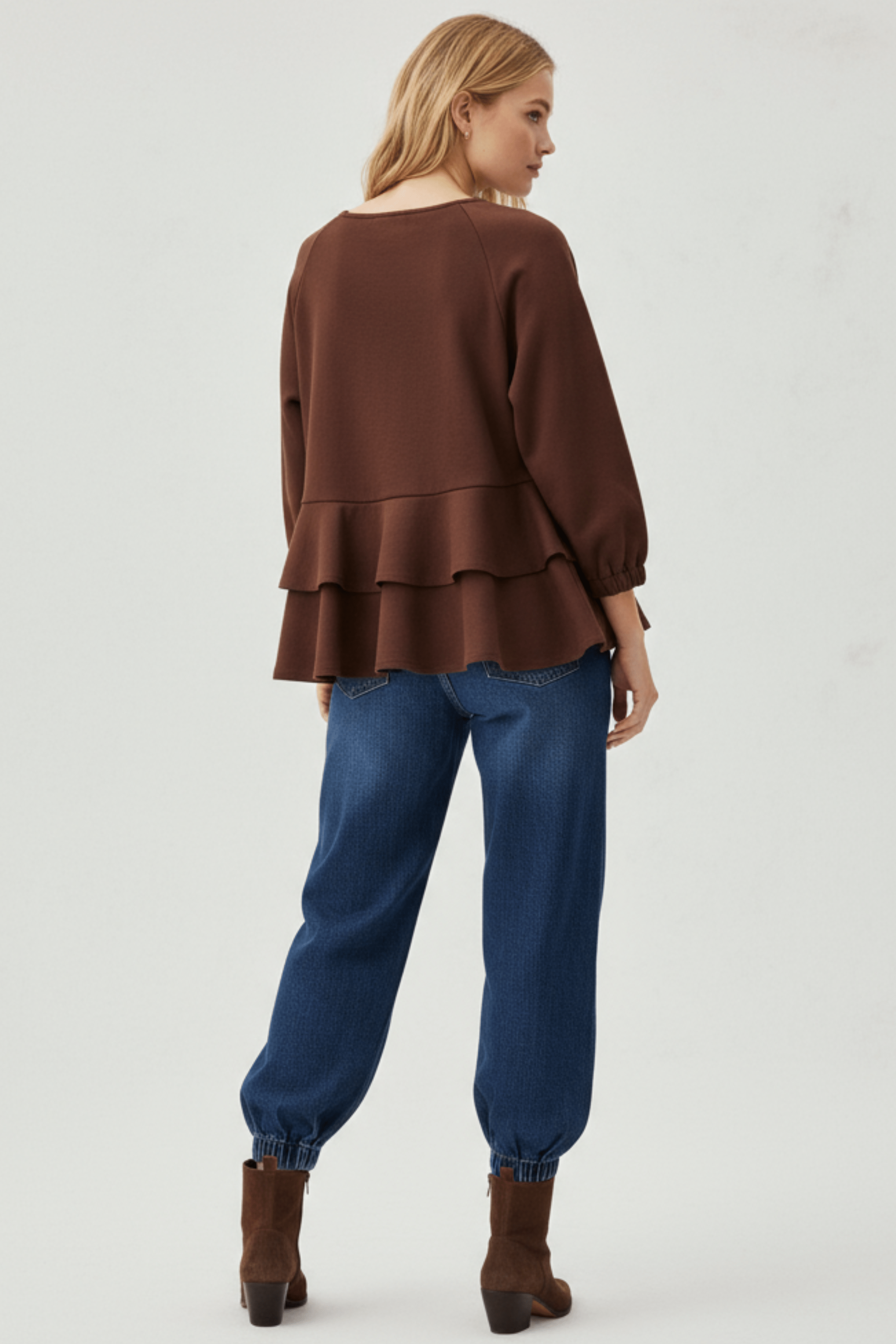 Sudadera marron raglan con volantes Lolitas&L - lolitasyl.com