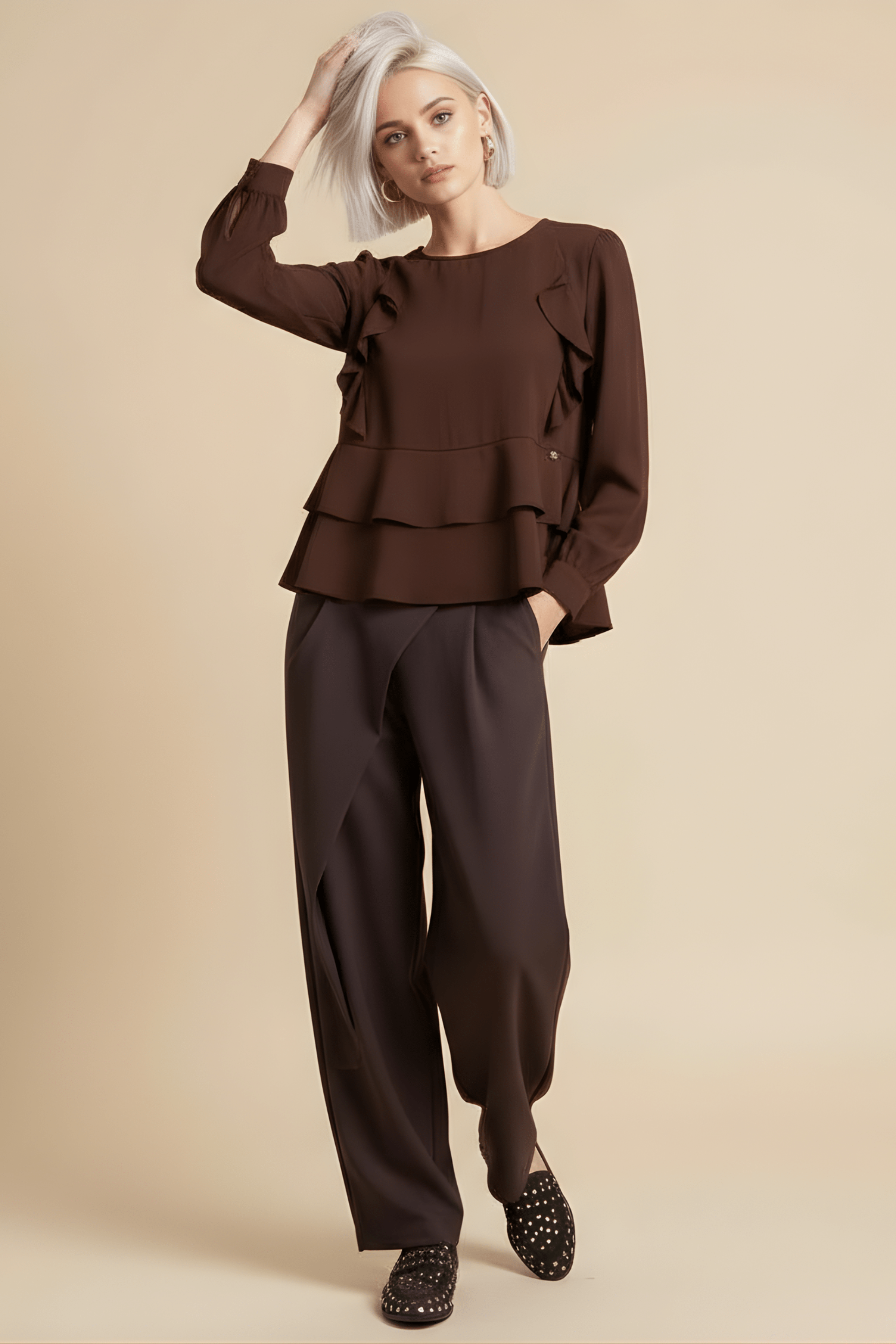 Sudadera marron raglan con volantes Lolitas&L - lolitasyl.com