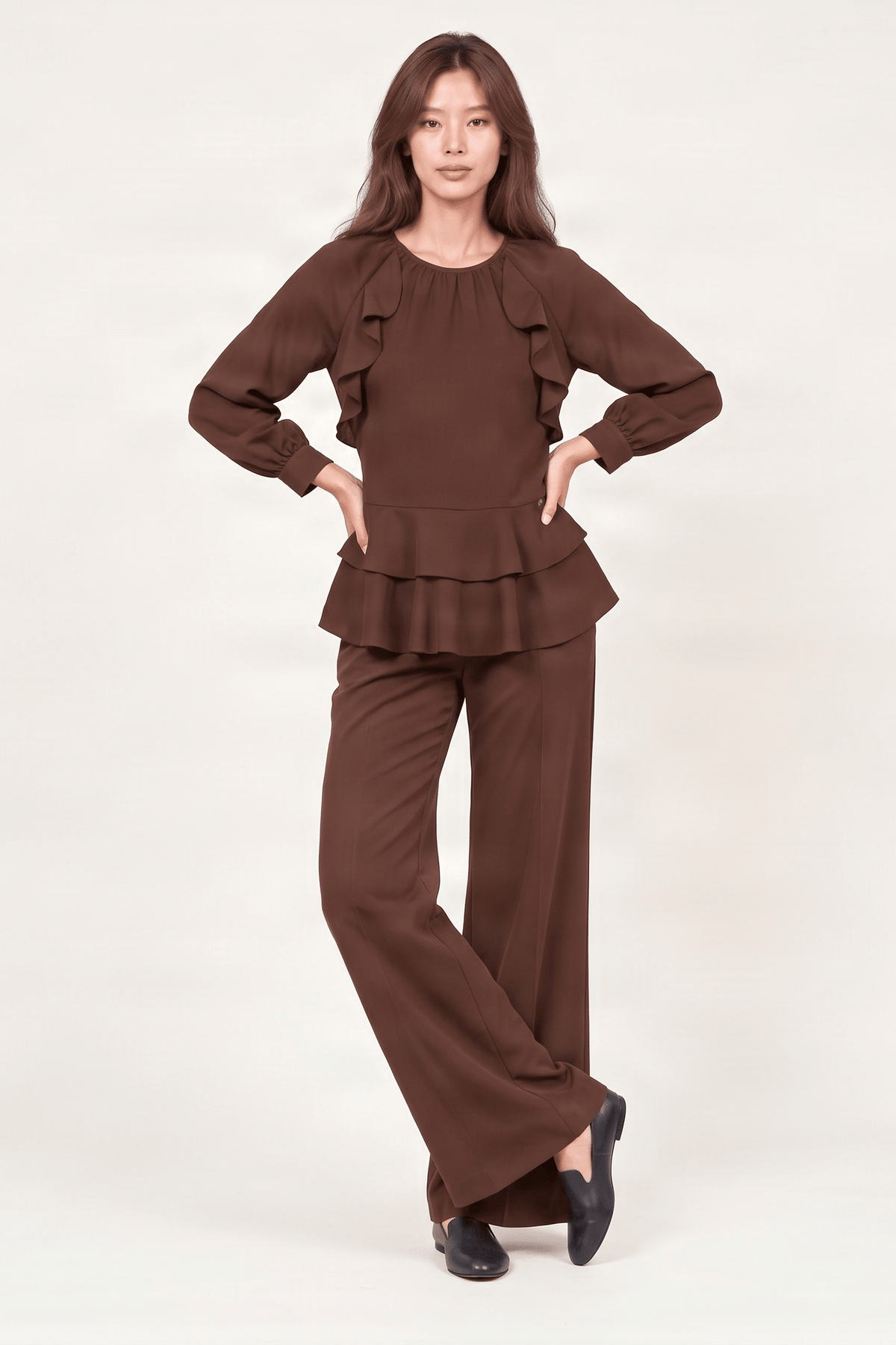 Sudadera marron raglan con volantes Lolitas&L - lolitasyl.com