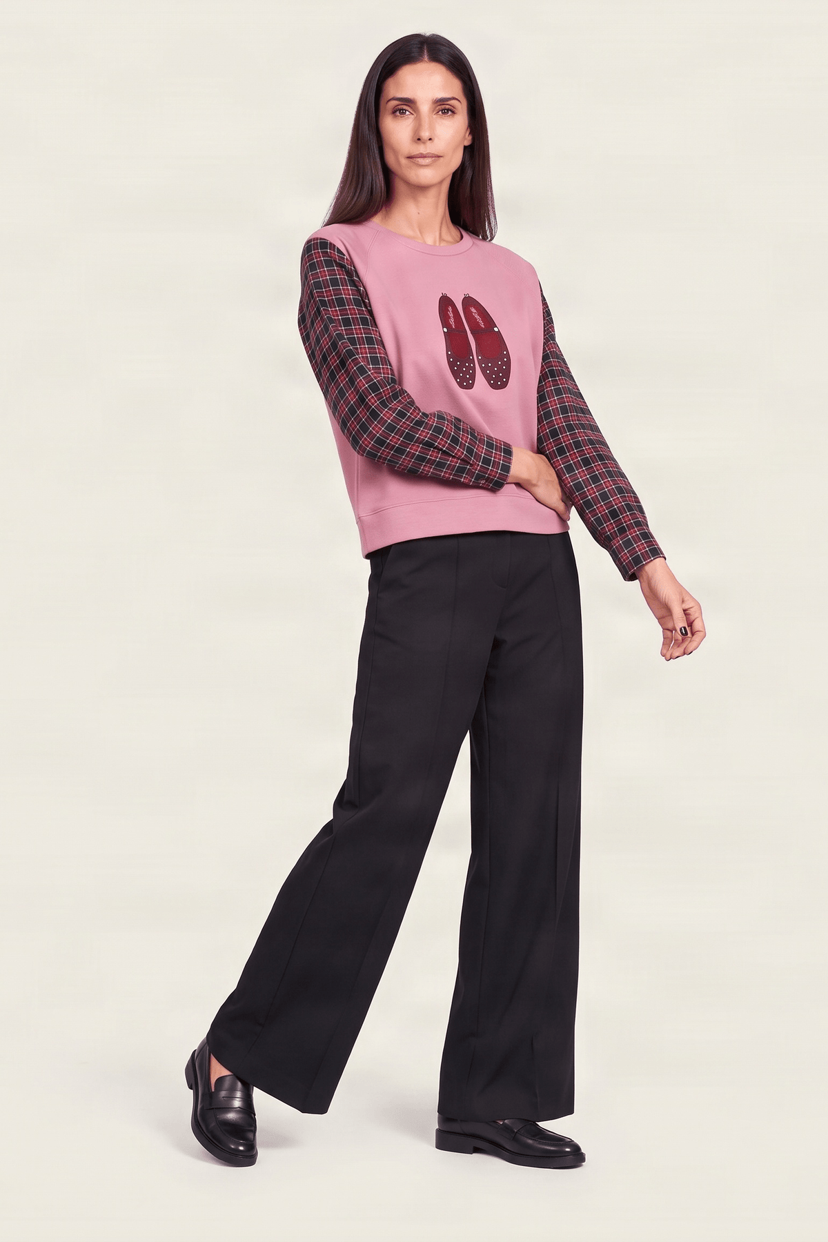 Sudadera rosa con bordado zapatillas y manga larga cuadros Lolitas&L - lolitasyl.com