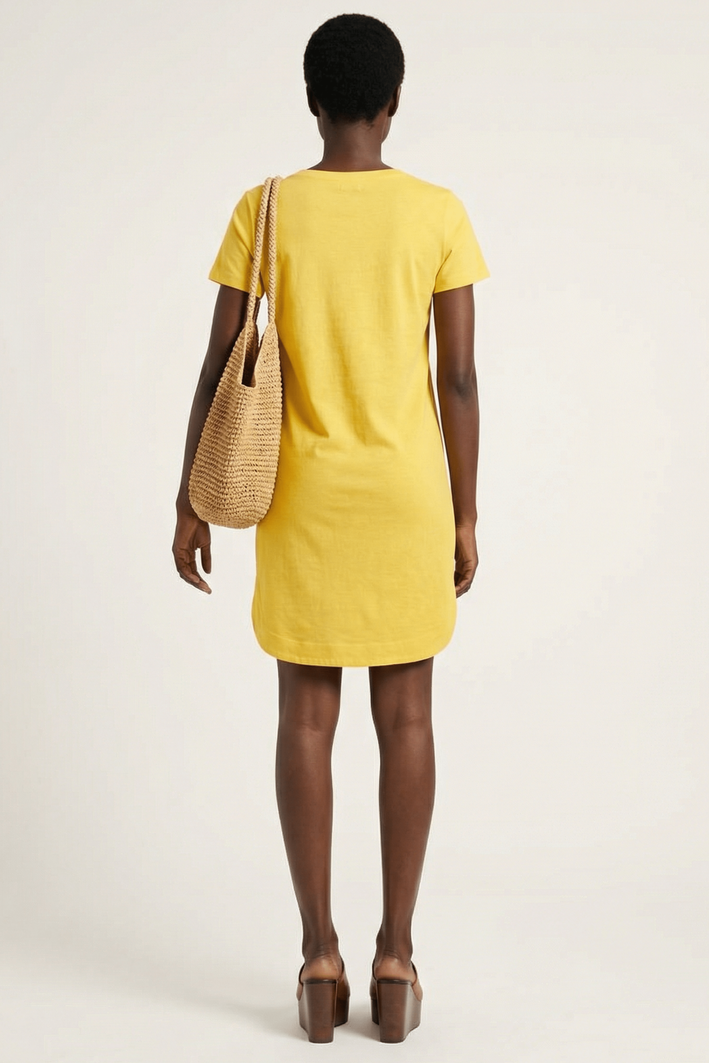 Vestido amarillo con bolsillos en el pecho de bordado ingles Lolitas&L - lolitasyl.com